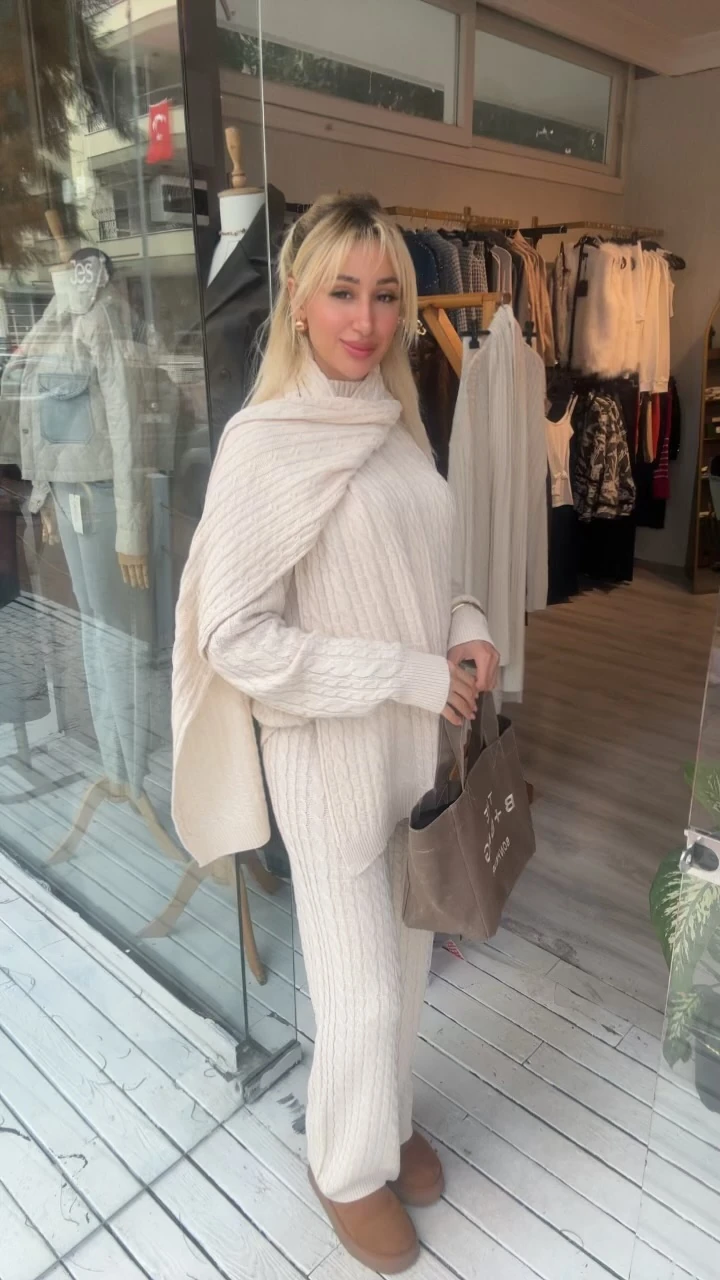 Bej Örgü Triko Takım 