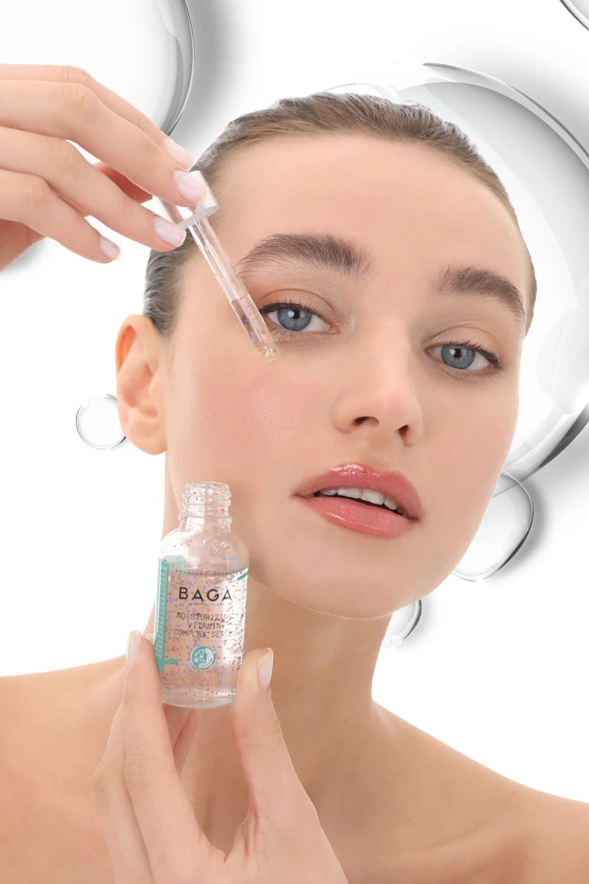 Nemlendirici Vitamin Kompleks Serum (Vitamin C + Vitamin K2 + Provitamin B5)