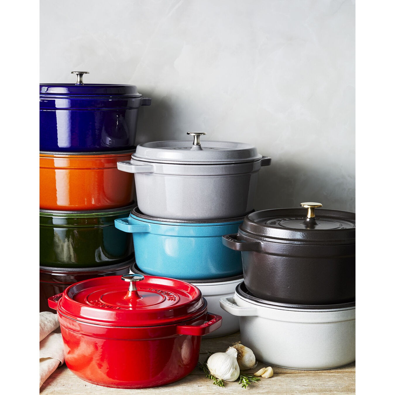 STAUB LA COCOTTE DÖKÜM TENCERE | GRAFİT GRİ | 24 CM | 3,7 L | YUVARLAK 405002460 0 image