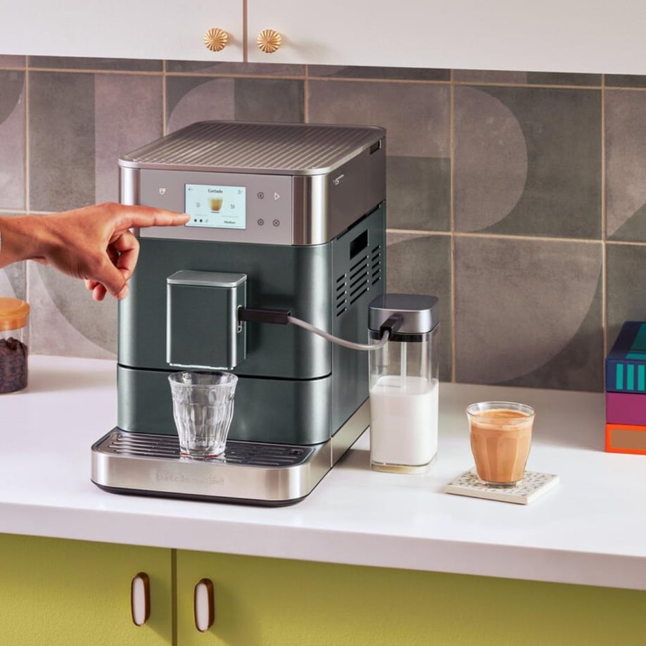 KitchenAid Tam Otomatik Espresso Makinesi KF7 - 5KES8557 0 image