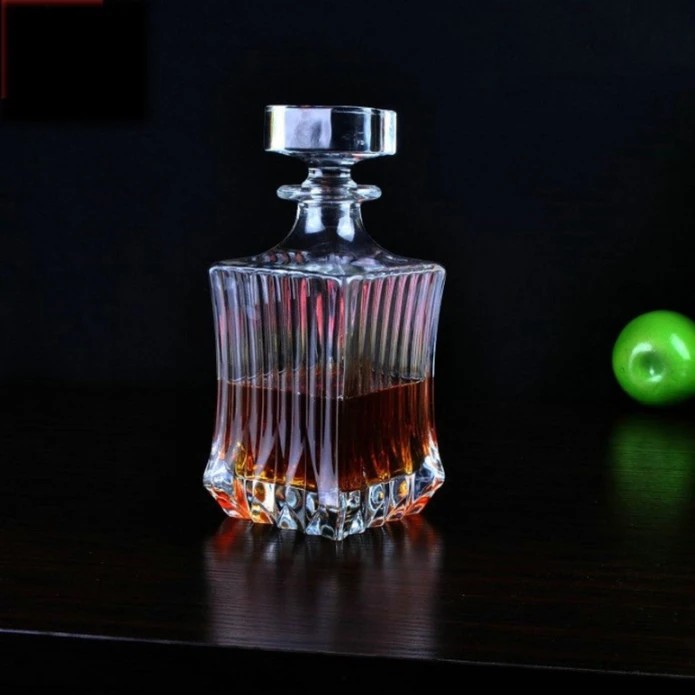 RCR Adagio Viski Şişesi 750 ml 0 image