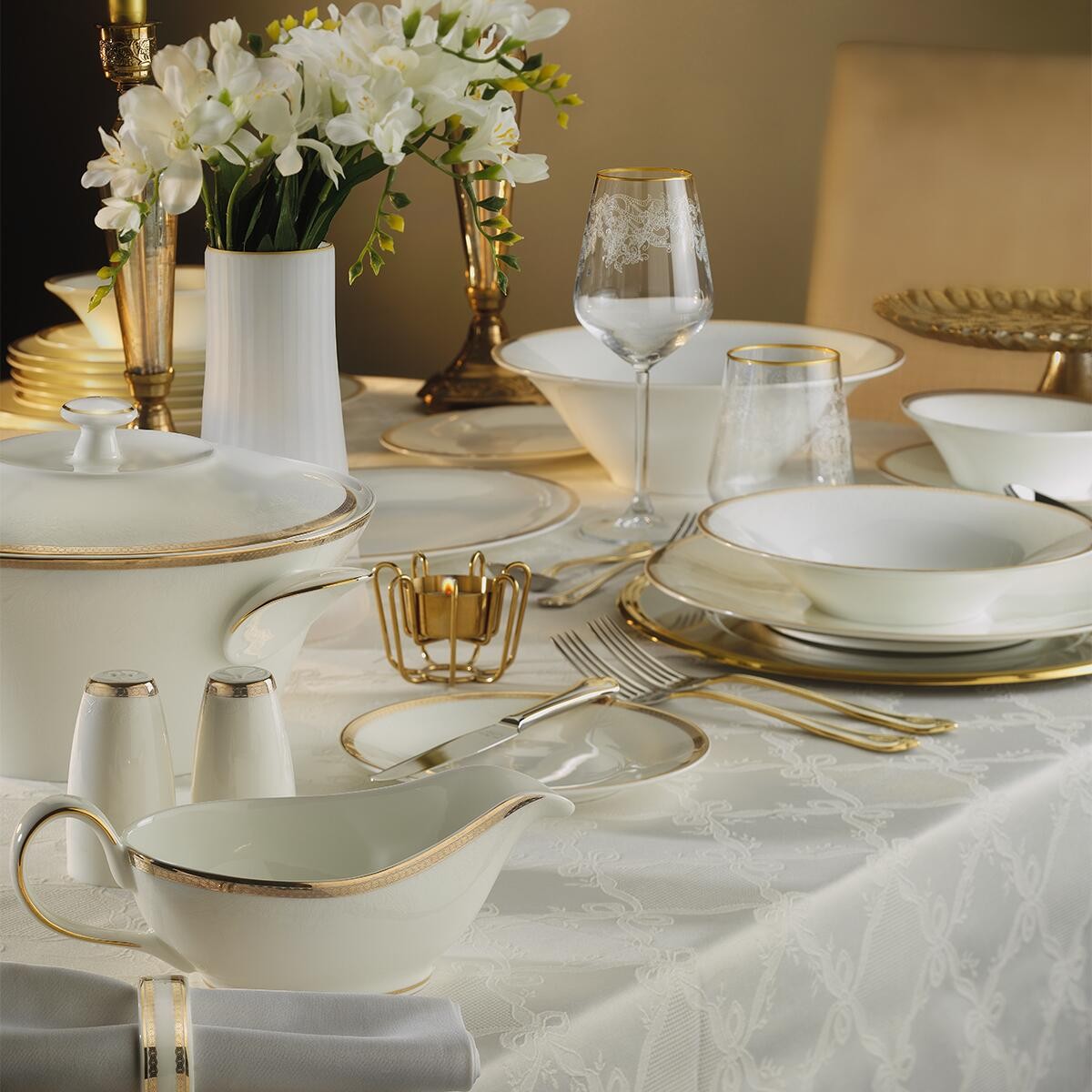Evaliza Coupe Paisley Gold Yemek Takımı 101 Parça cover pic