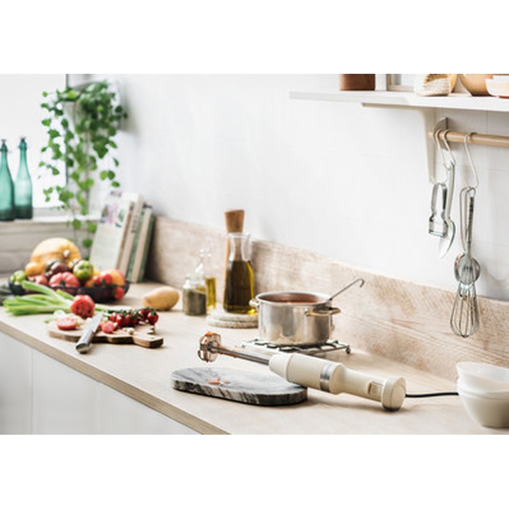 KitchenAid Aksesuarlı El Blenderı - 5KHBV83(5KHBV83EAC)Almond Cream 0 image