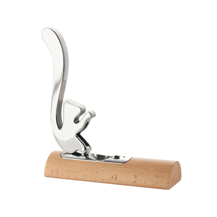 Alessi Scoiattolo Fındık Kıracağı cover pic