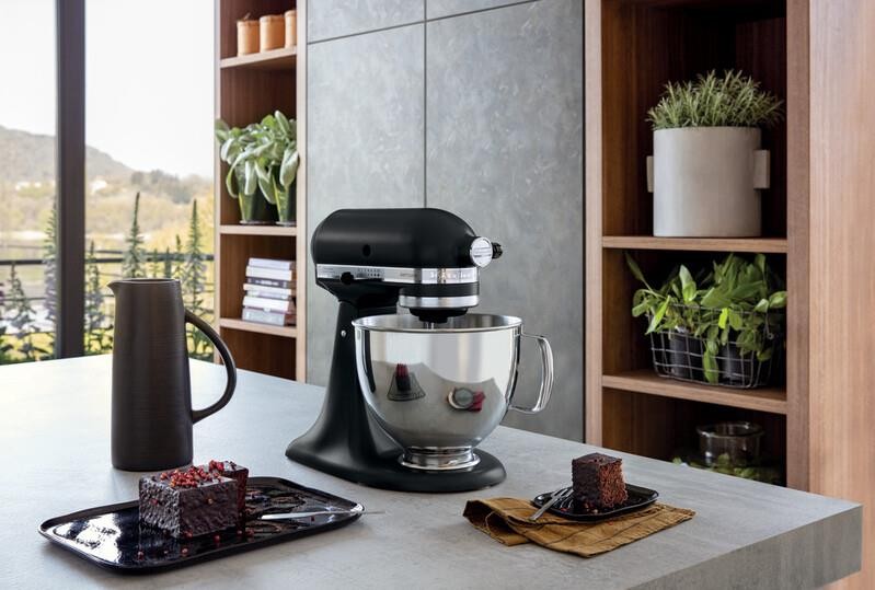KitchenAid Artisan 4,8 L Stand Mikser - 5KSM125(5KSM125EBM) 0 image