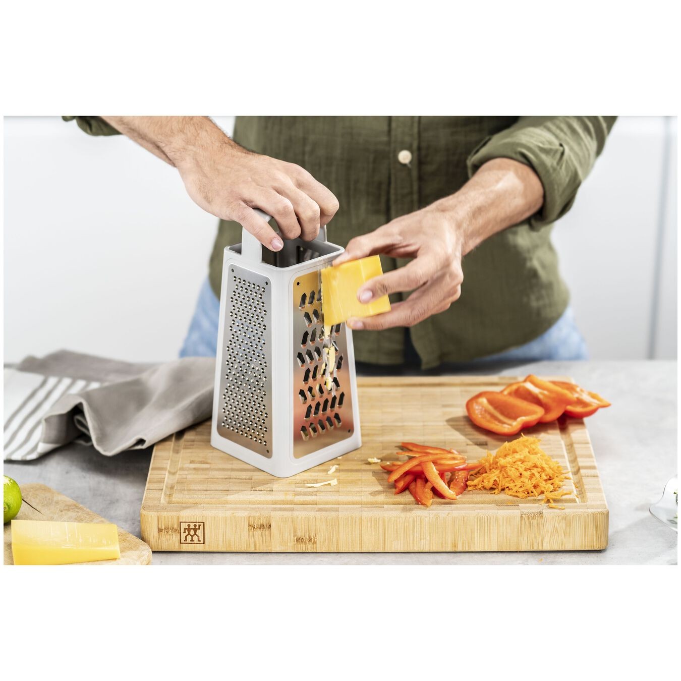 Zwilling Z-Cut Ayaklı rende, Gri 0 image