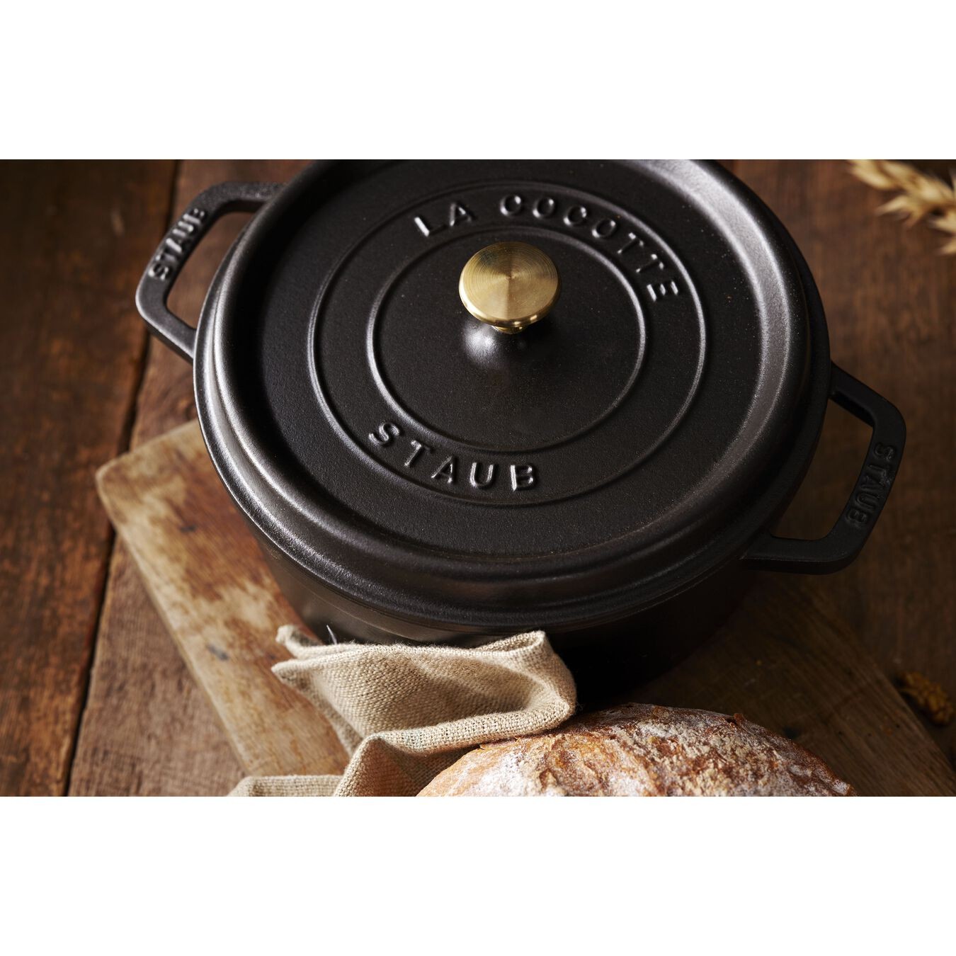 STAUB LA COCOTTE DÖKÜM TENCERE | SİYAH | 24 CM | 3,7 L | YUVARLAK 405002410 0 image