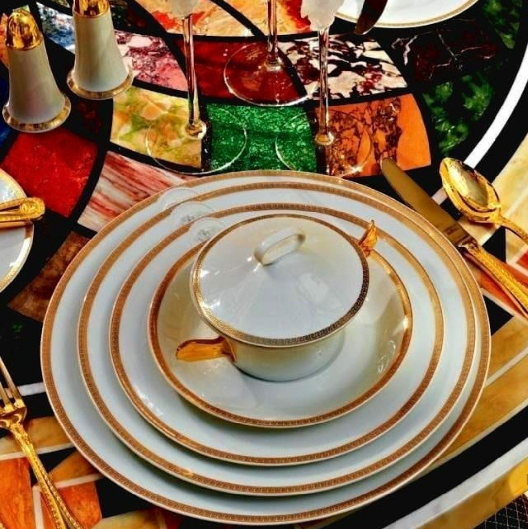 VERSACE MEDAİLLON MEANDRE D'OR 27 cm Servis Tabağı 0 image