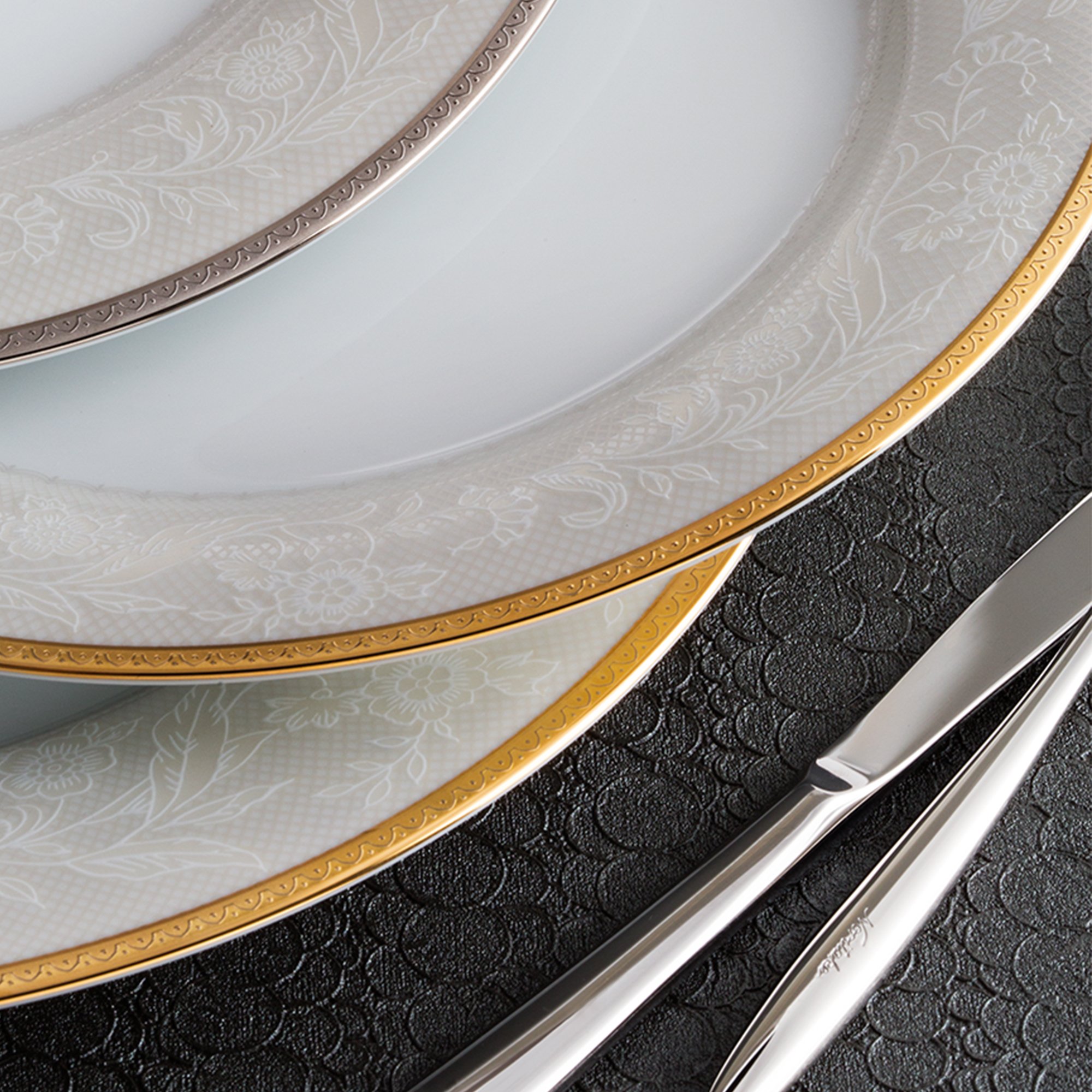 Noritake Flanders Gold 83 Parça Yemek Takımı 0 image