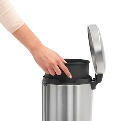 BRABANTİA NEWICON FPP MATT STEEL PEDALLI ÇÖP KUTUSU 5L 112102 0 image