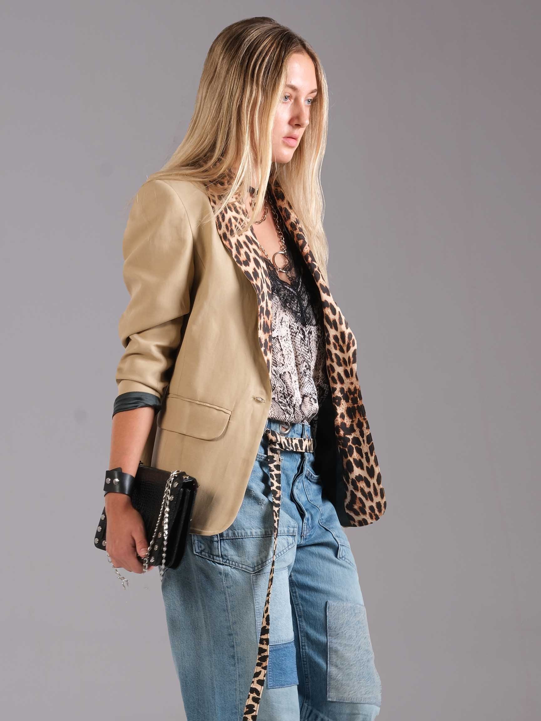 LEOPAR DESEN YAKA DETAYLI KADIN BLAZER CEKET