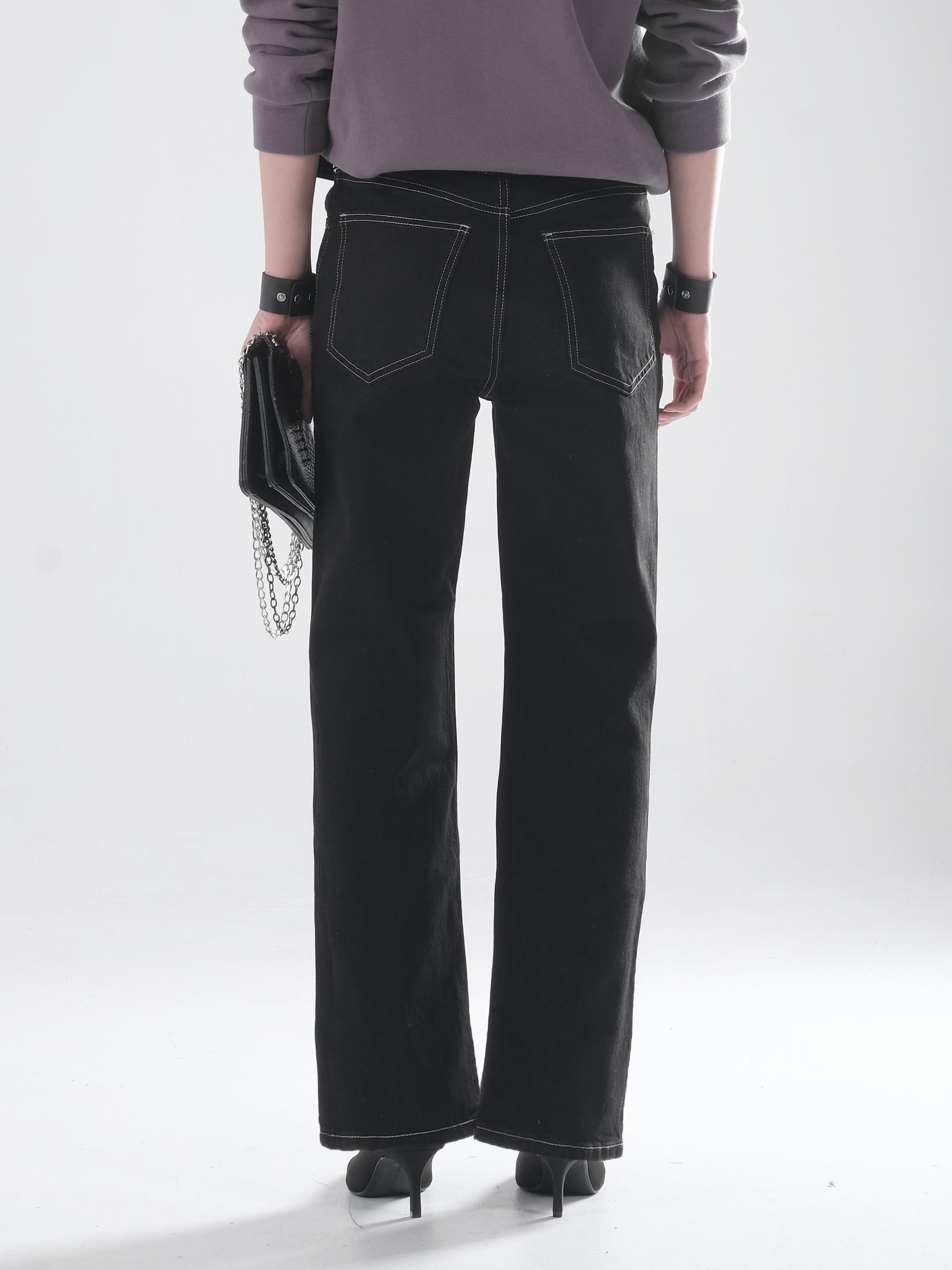 STRAIGHT FIT DENIM PANT