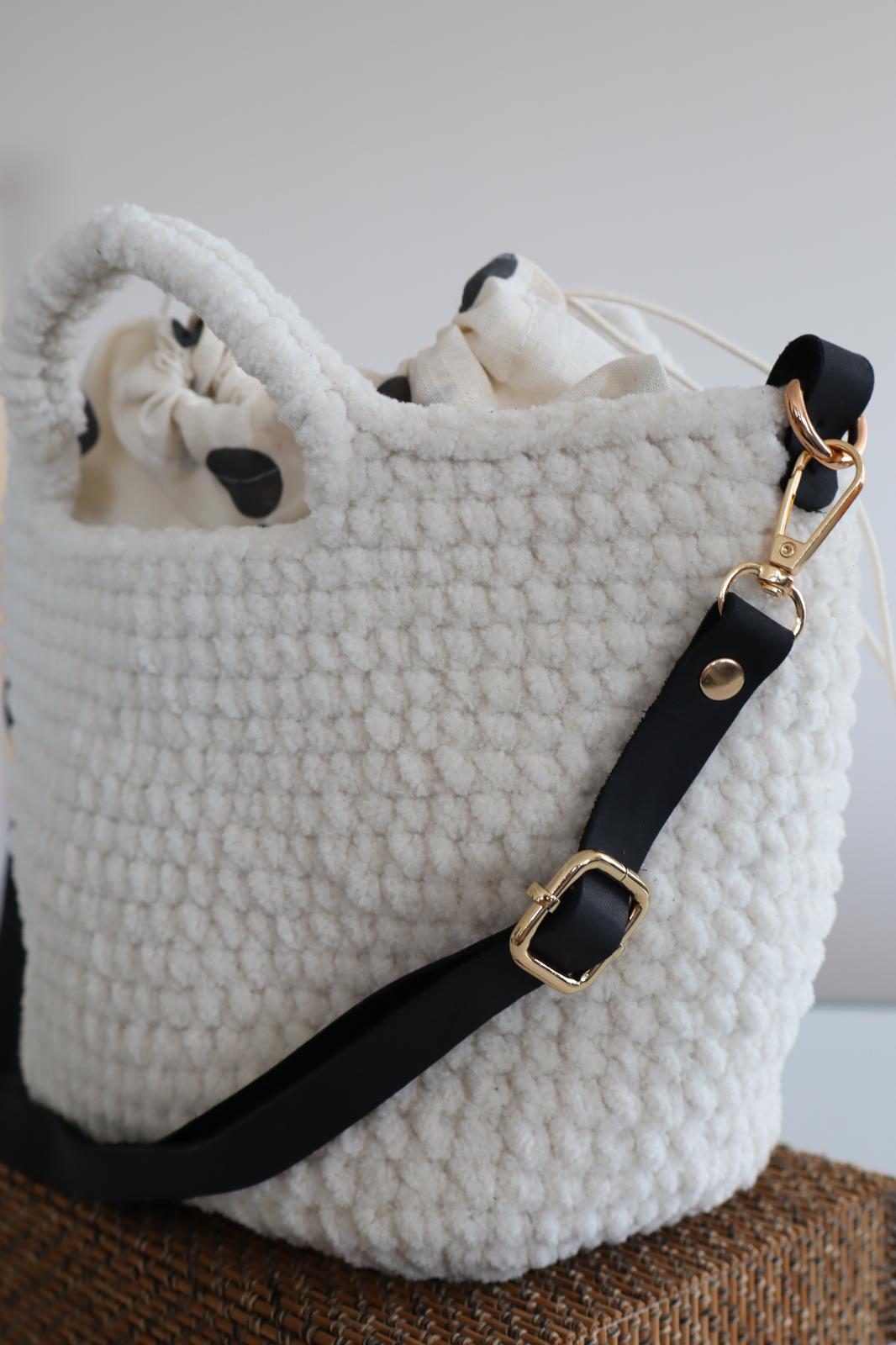 WINNER Soft – Ekru Puantiye Kese