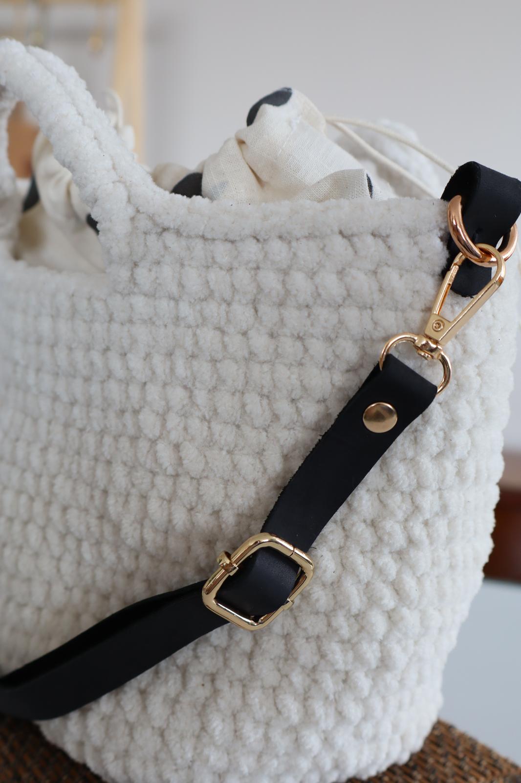 WINNER Soft – Ekru Puantiye Kese