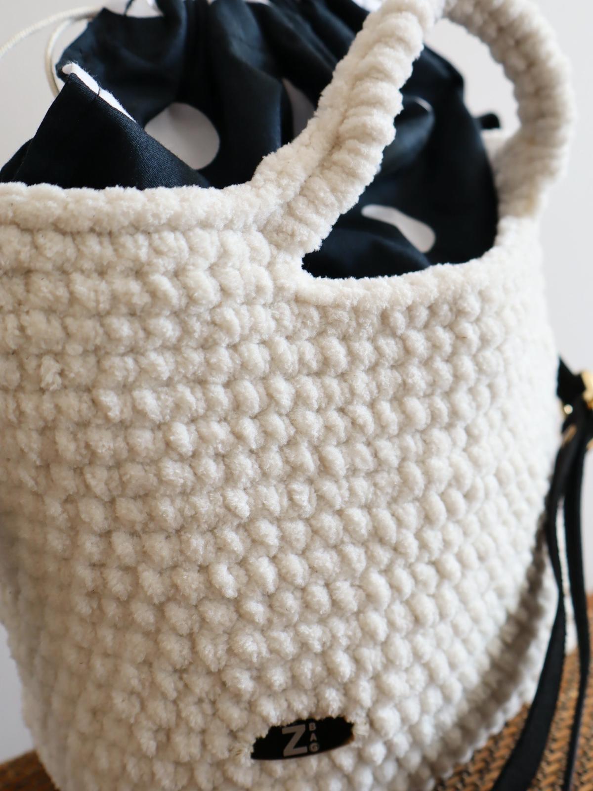 WINNER Soft – Siyah Puantiye Kese