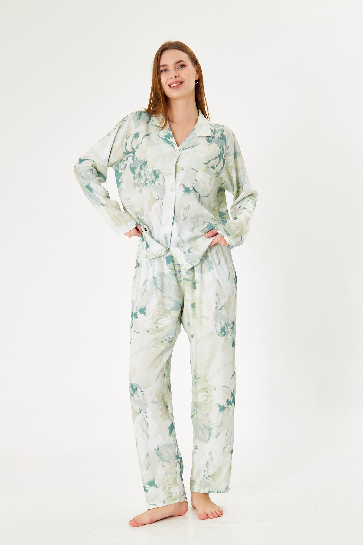 Lara Blue Flower Premium %100 Pamuk Saten Uzun Kollu Pijama Takımı