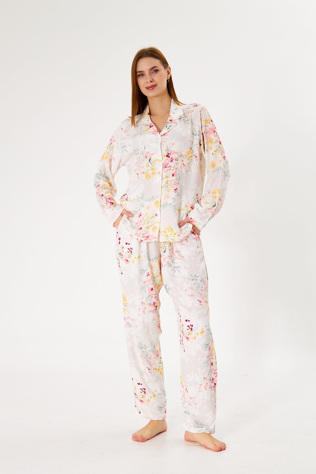 Lara Flower Premium %100 Pamuk Saten Uzun Kollu Pijama Takımı