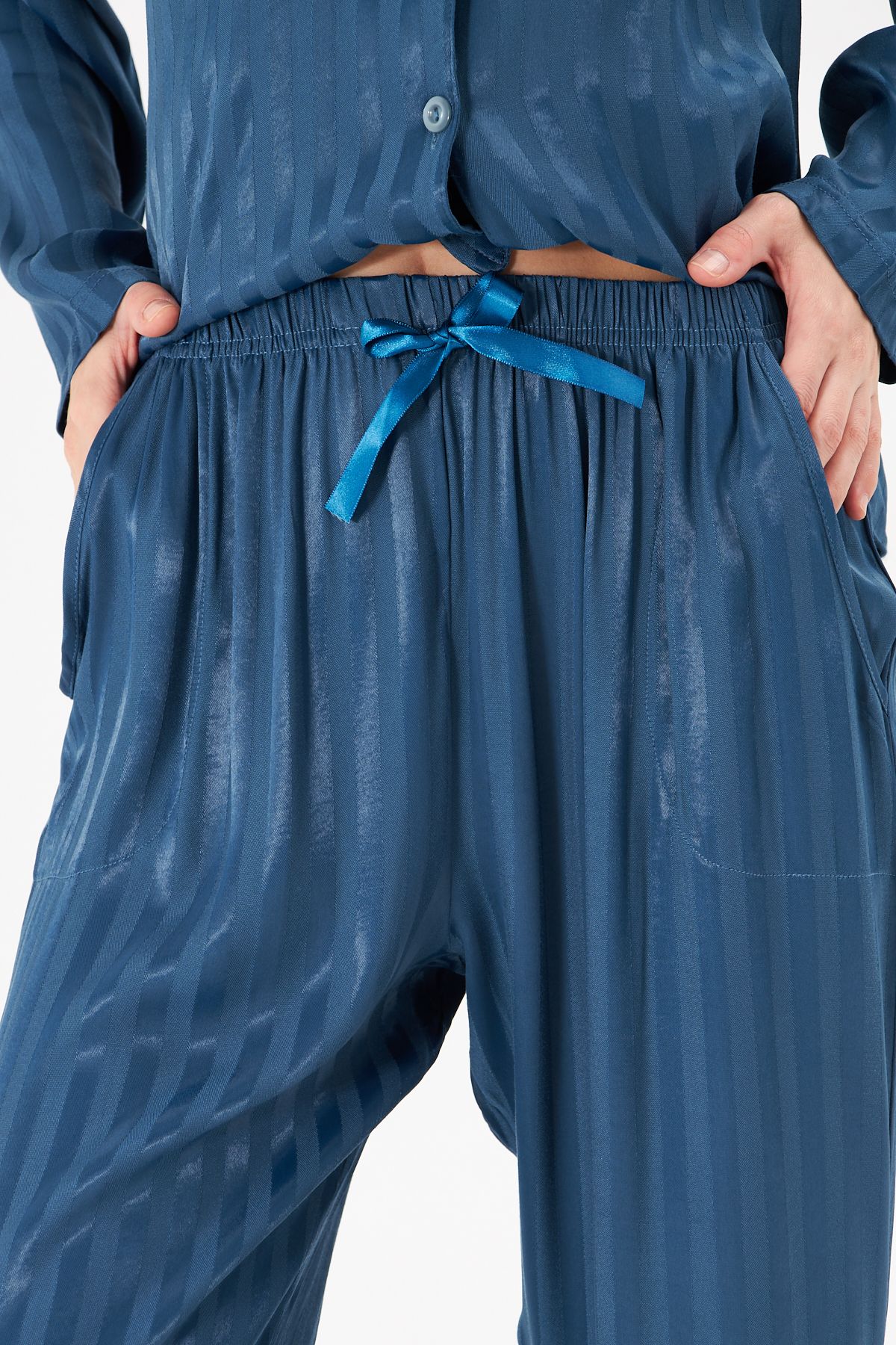 Lara Blue Premium %100 Pamuk Saten Uzun Kollu Pijama Takımı