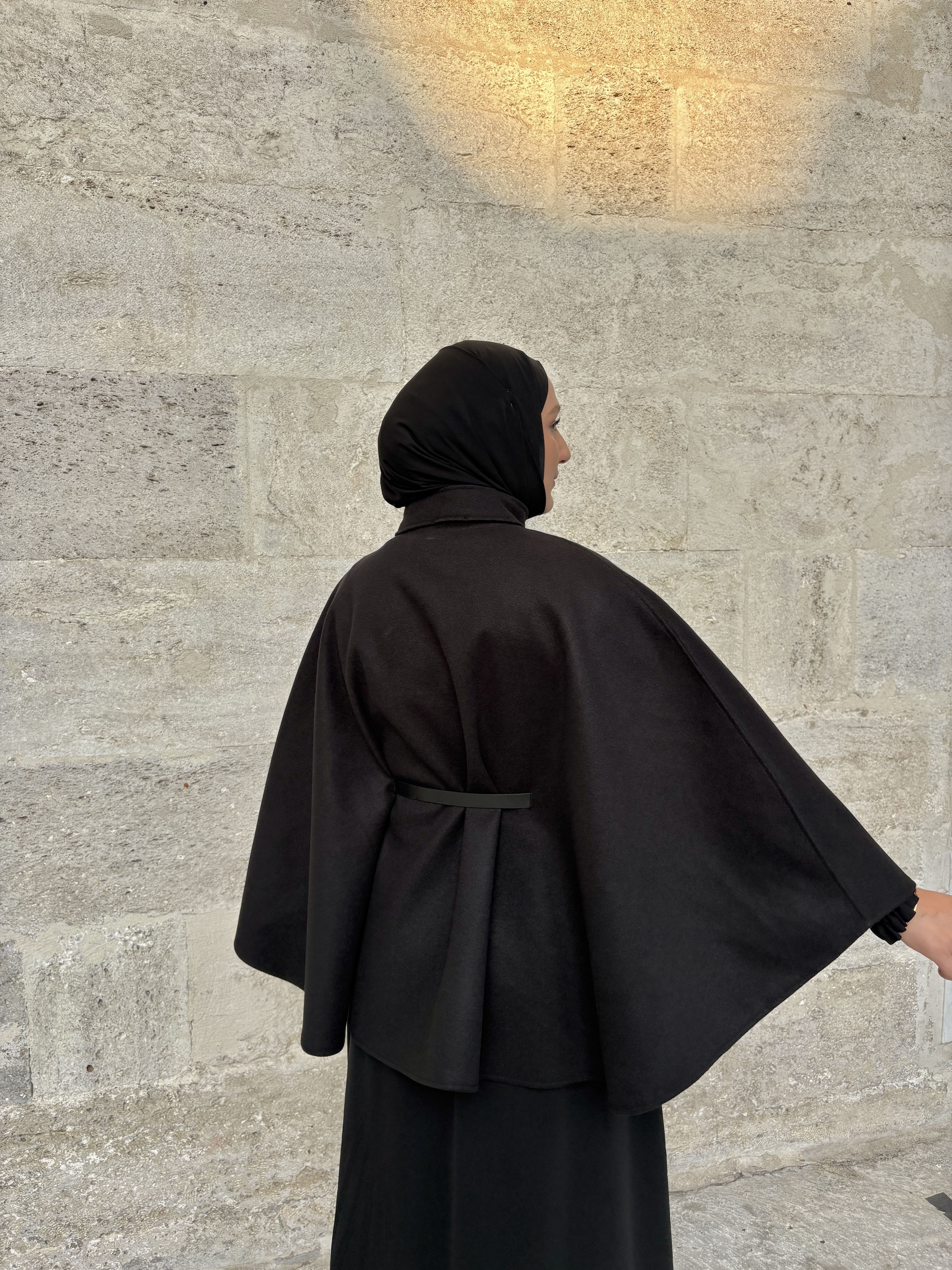 KEMERLİ KAŞE PANÇO