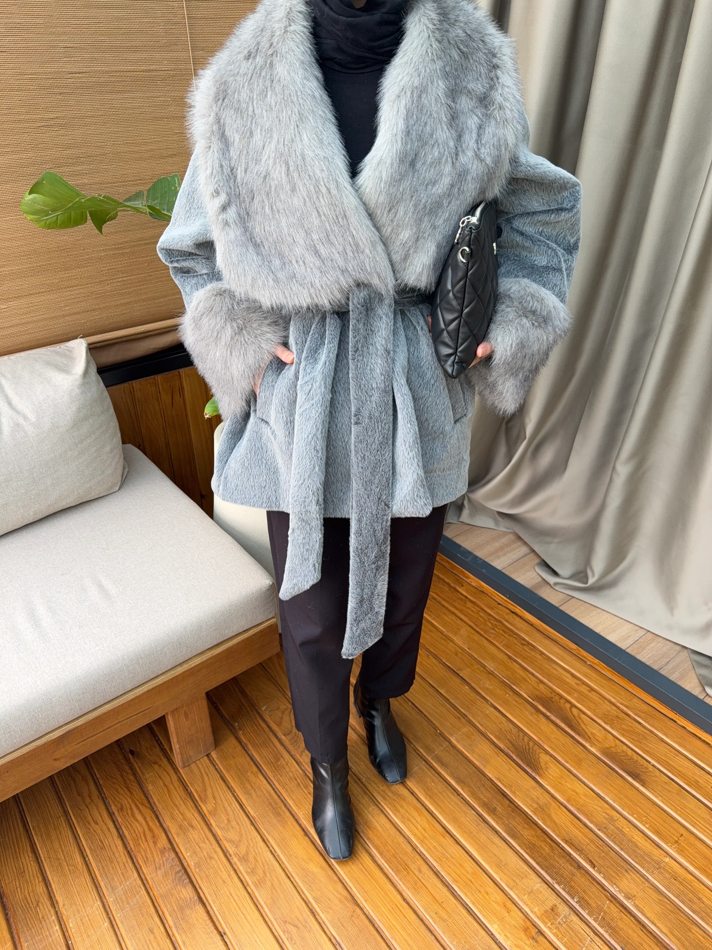 İthal Kürklü Kaban - Gri