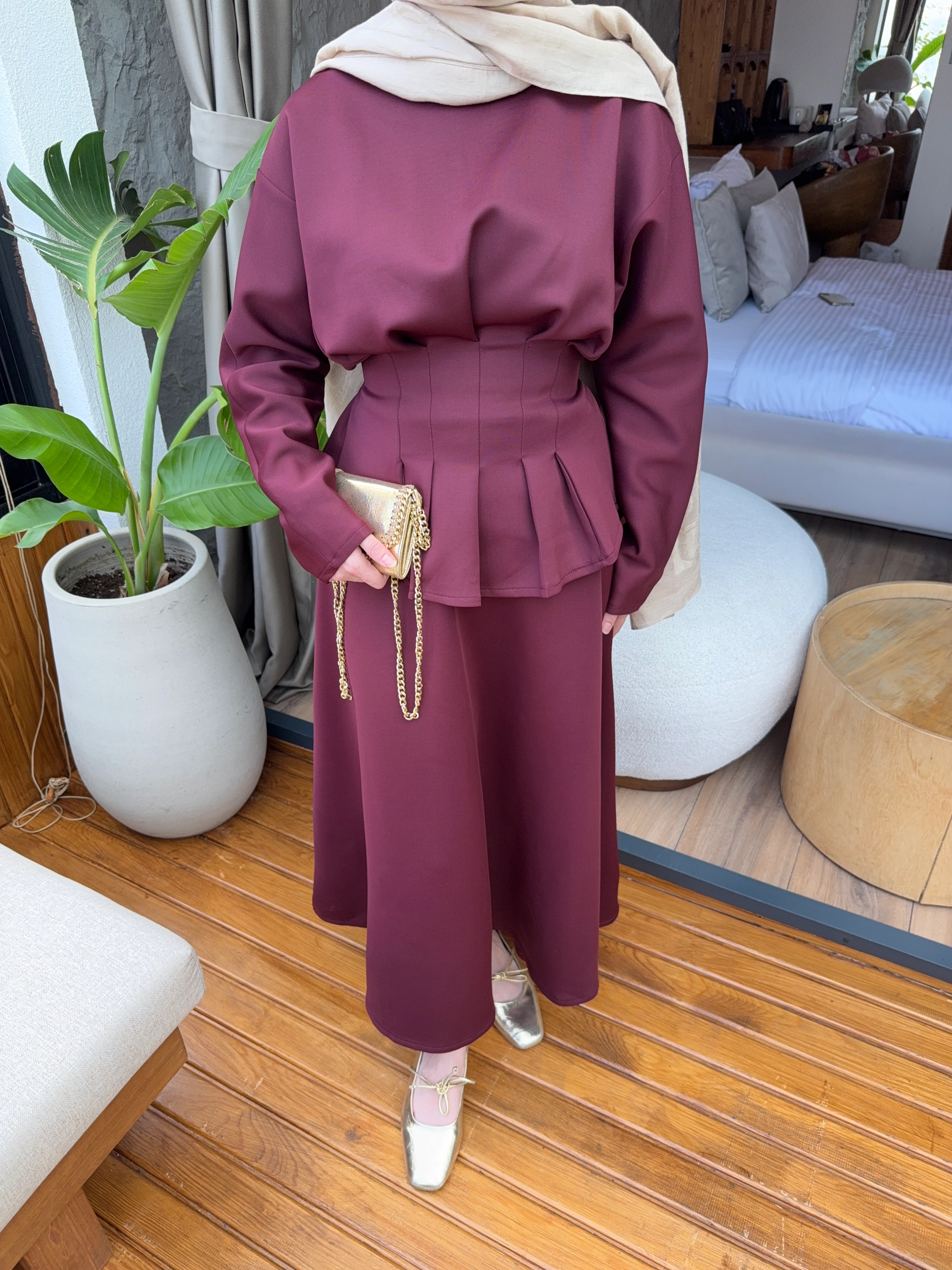 Belden Piliseli Etekli Takım - bordo