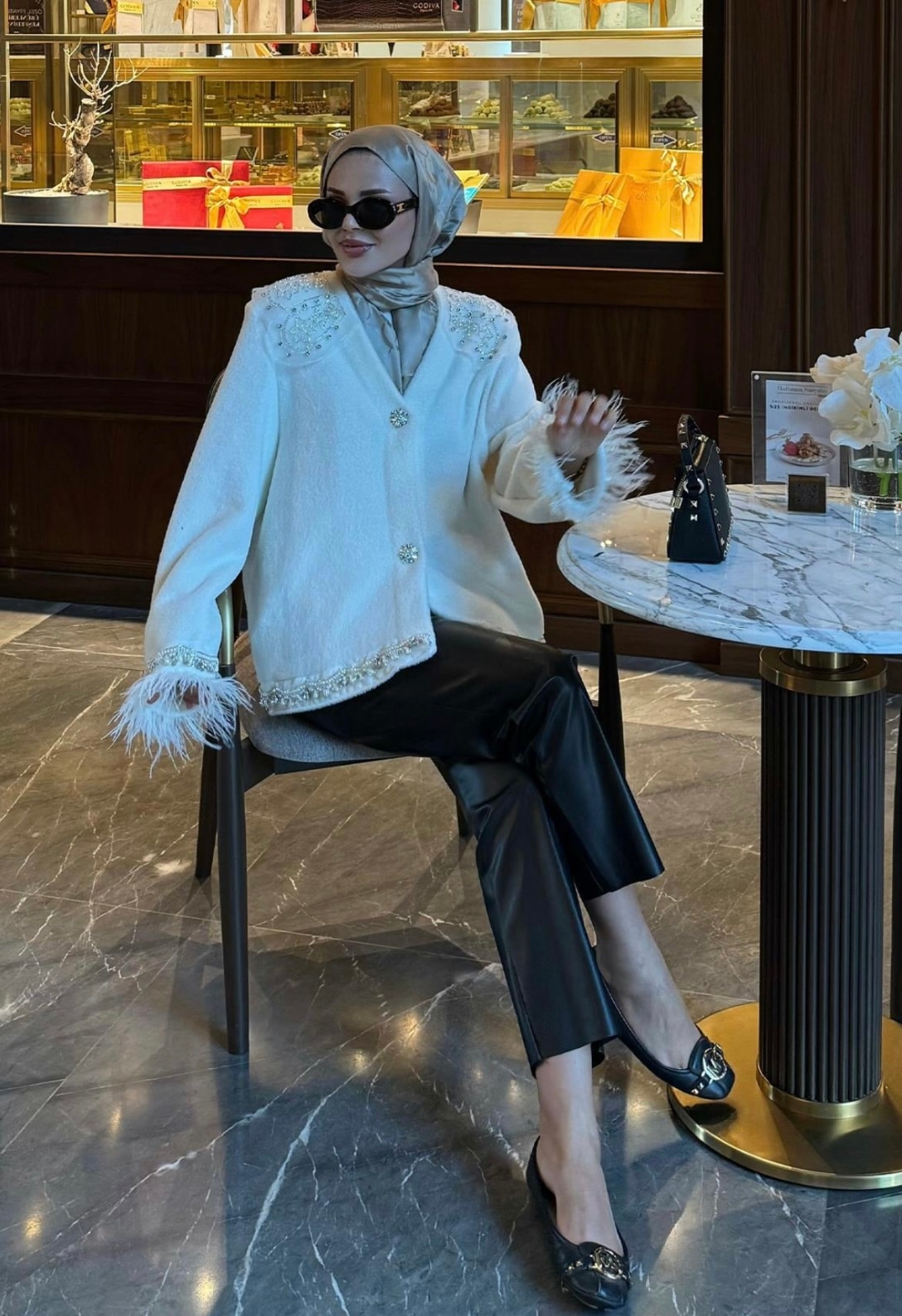 Taş Detaylı Foxie Ceket - Beyaz