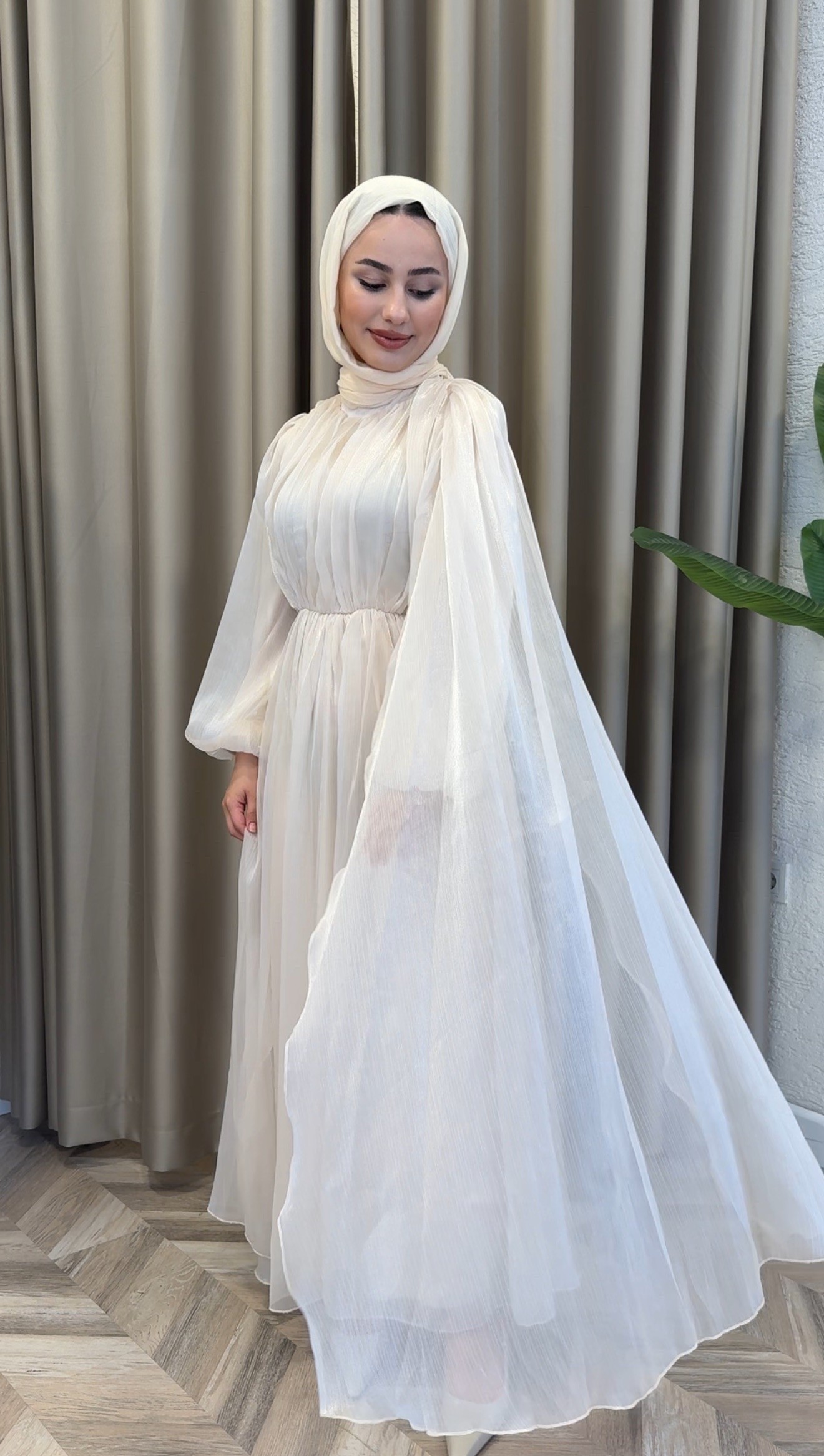 Yasmin Tasarım Elbise - Krem