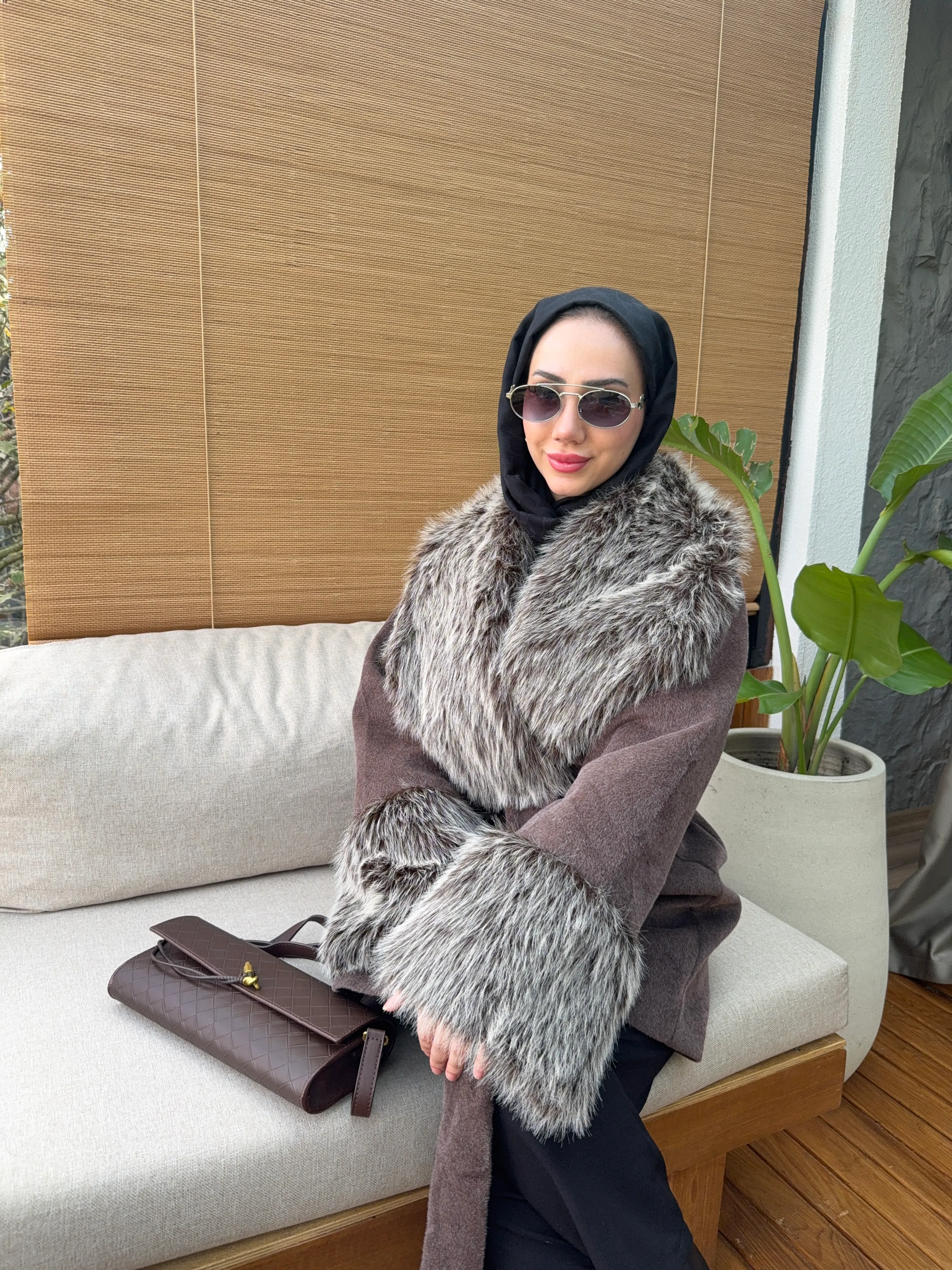 İthal Kürklü Kaban - Kahverengi