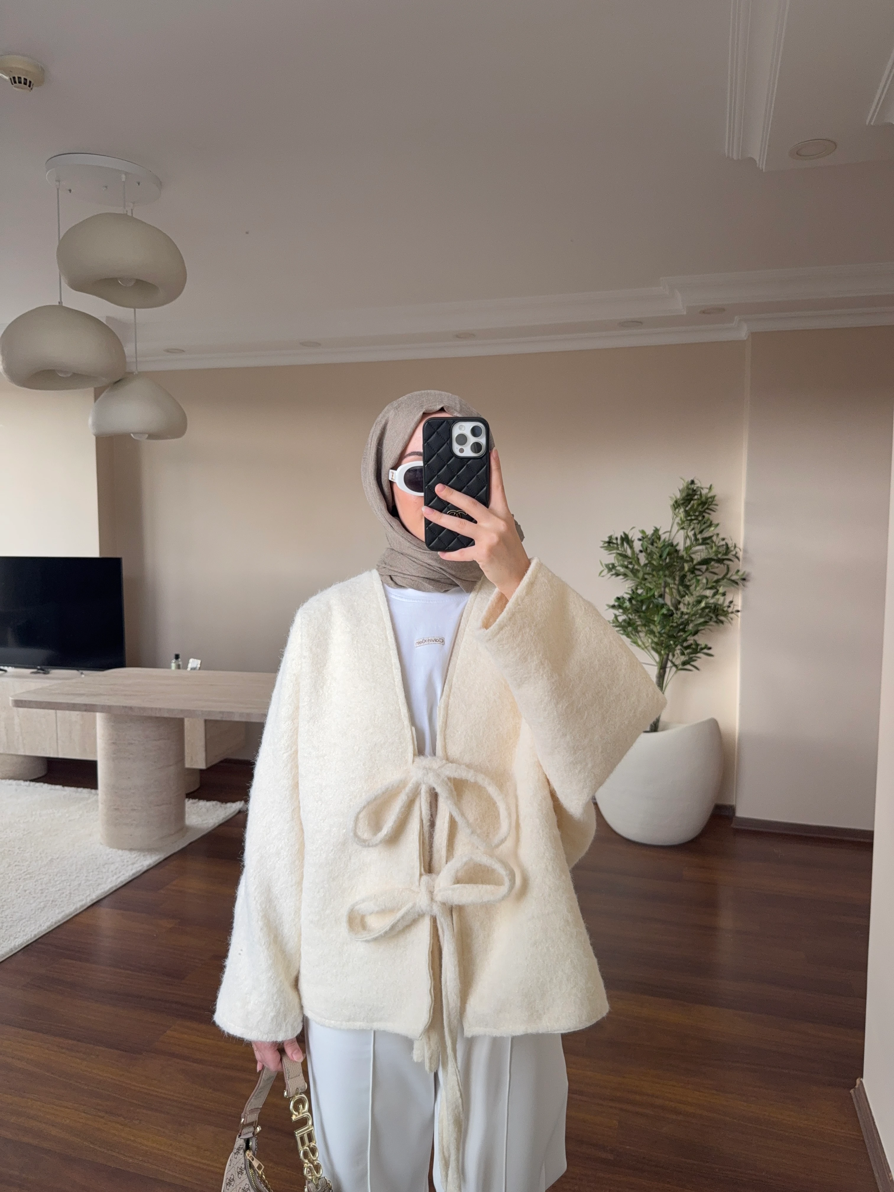 Twist Saçaklı Kaşe