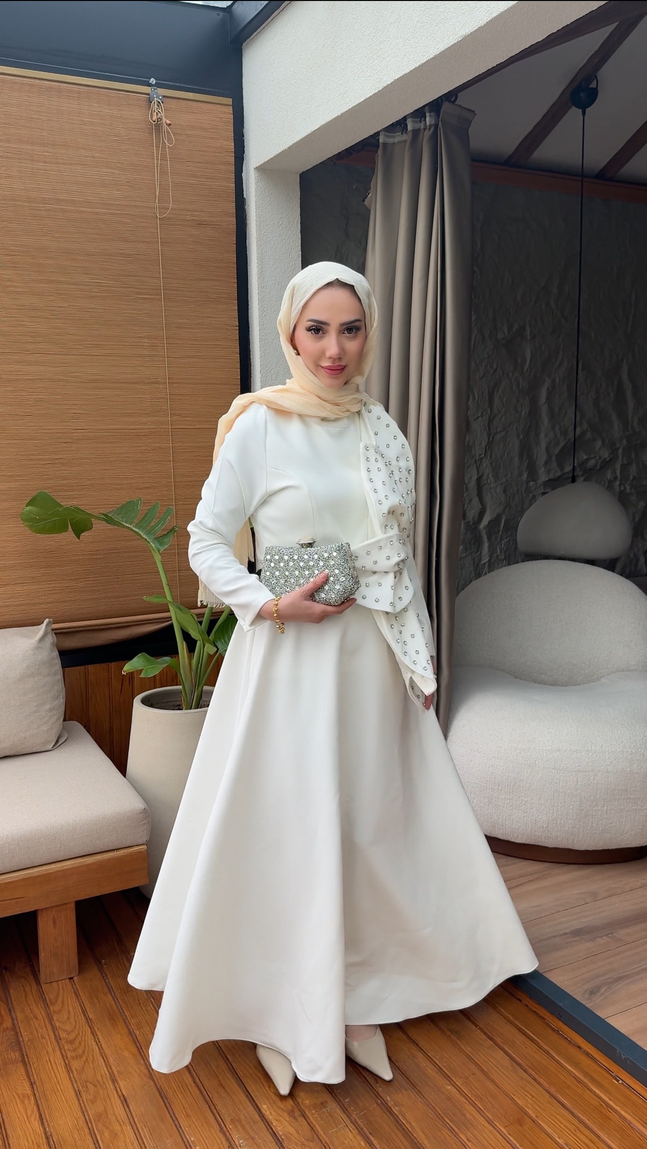 Monica Taş Detay Abiye - Beyaz