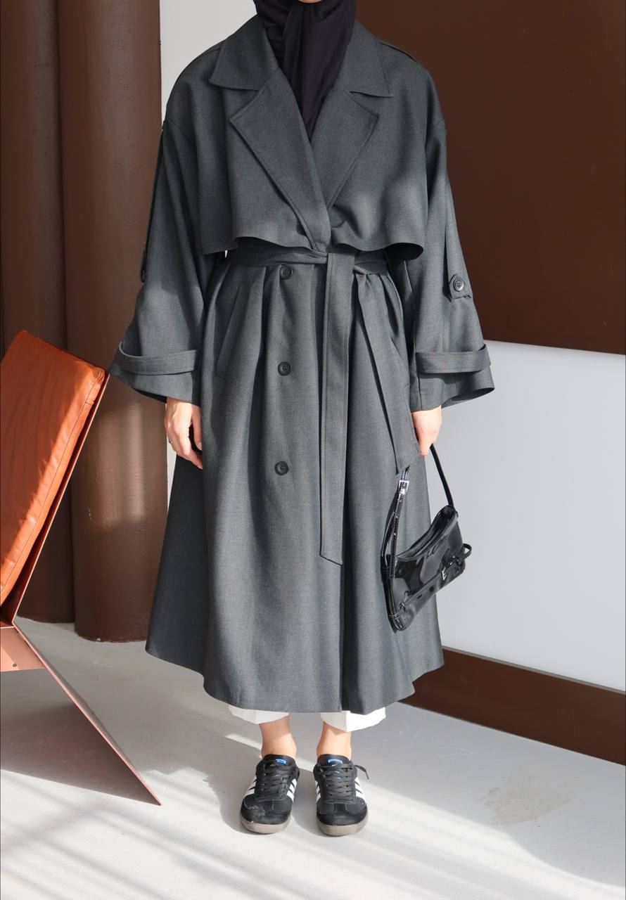 Petra Trençkot - füme