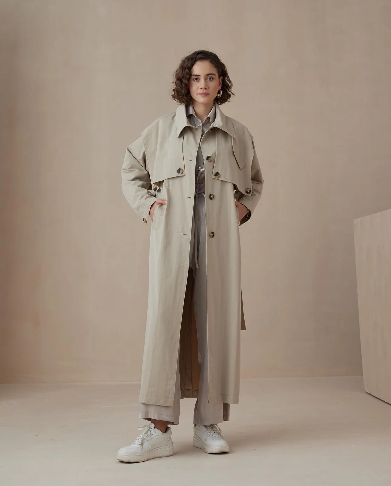 Apoletli trençkot - Taş