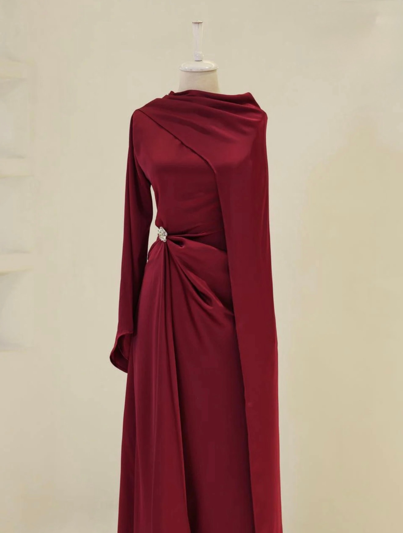 Violet Gold Aksesuarlı Elbise - bordo