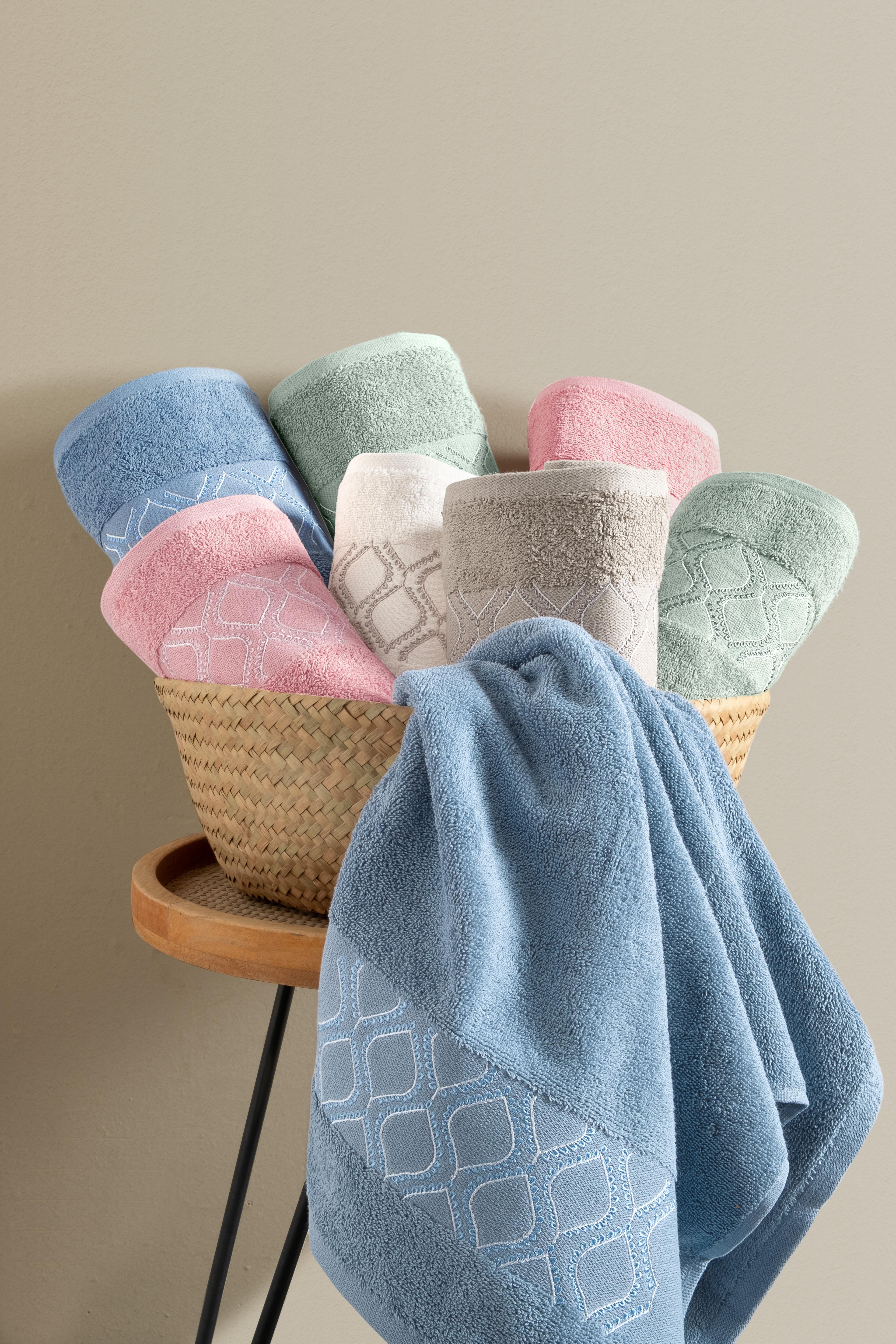 Set 14-Mae Hand and Bath Towel Set