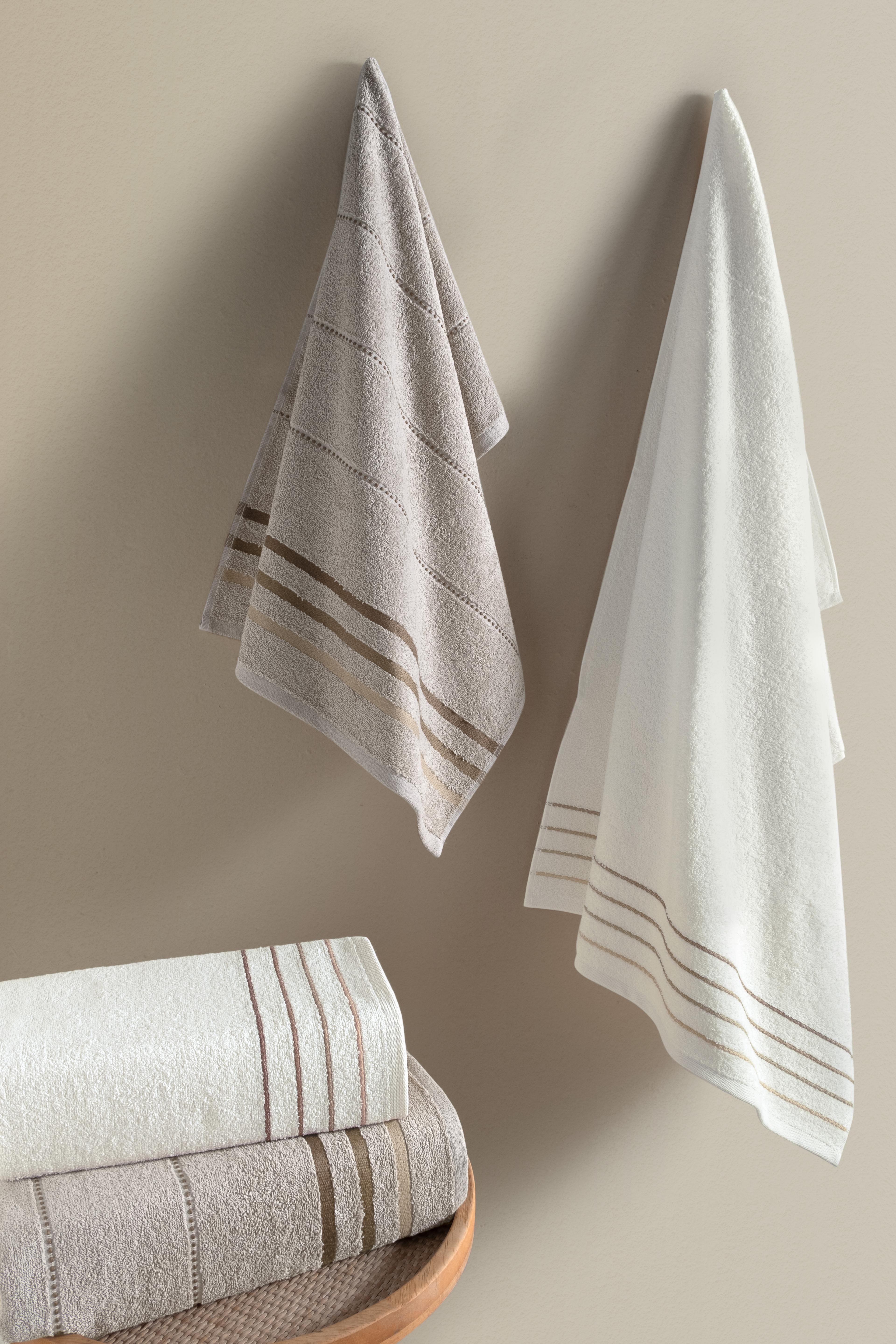 Set 7- Valerie Hand Towel Set