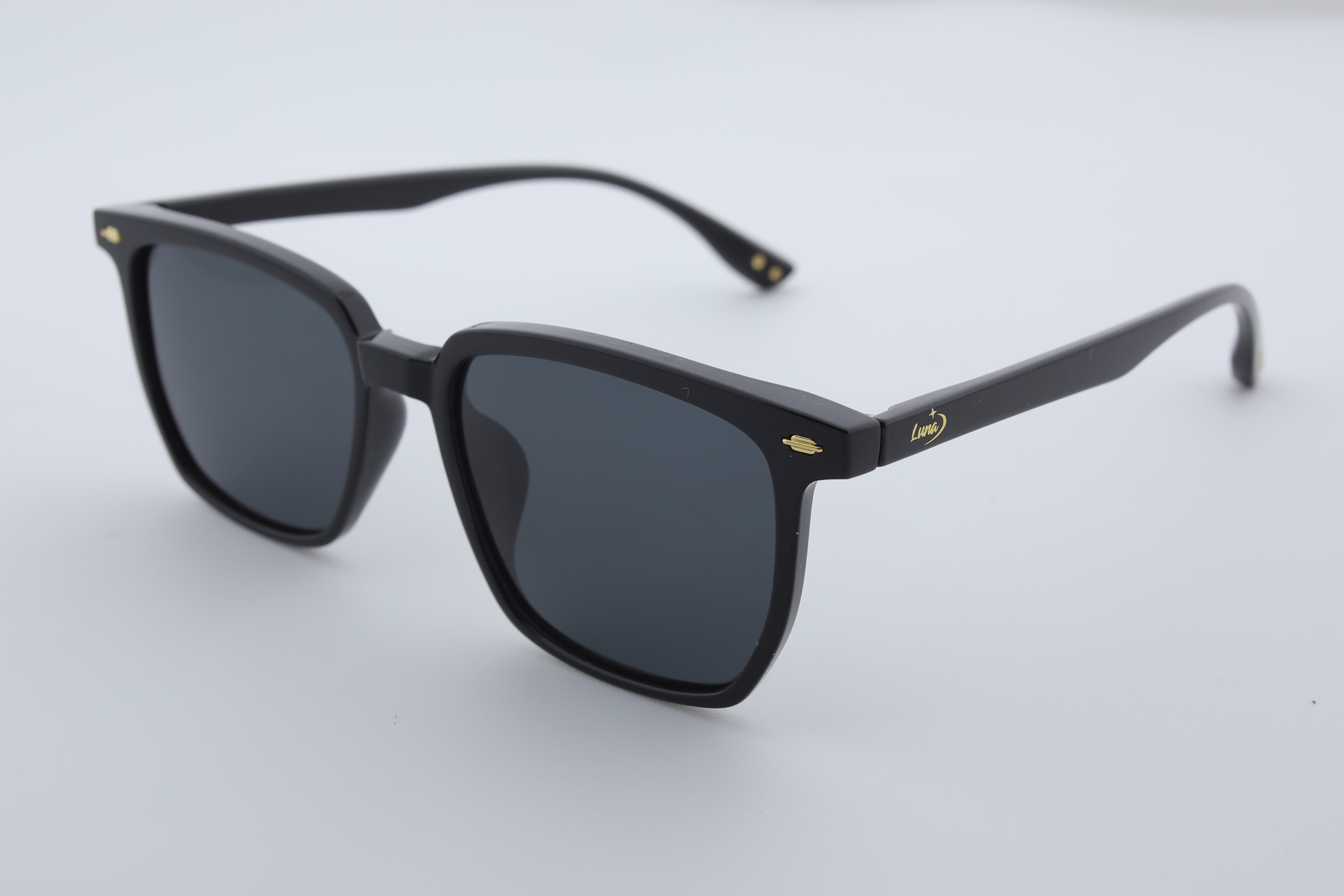 Uzayy Eyewear Luna Classic – Unisex Güneş Gözlüğü | Siyah TR90 UV400