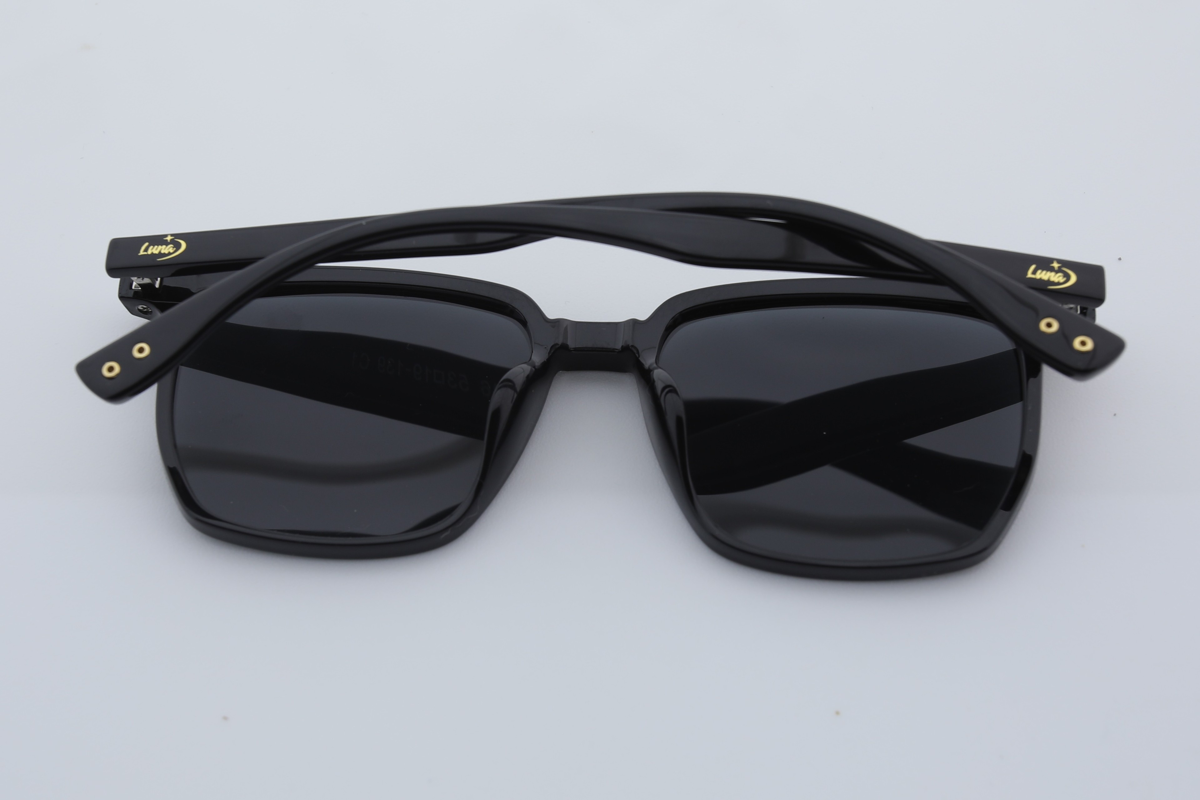 Uzayy Eyewear Luna Classic – Unisex Güneş Gözlüğü | Siyah TR90 UV400