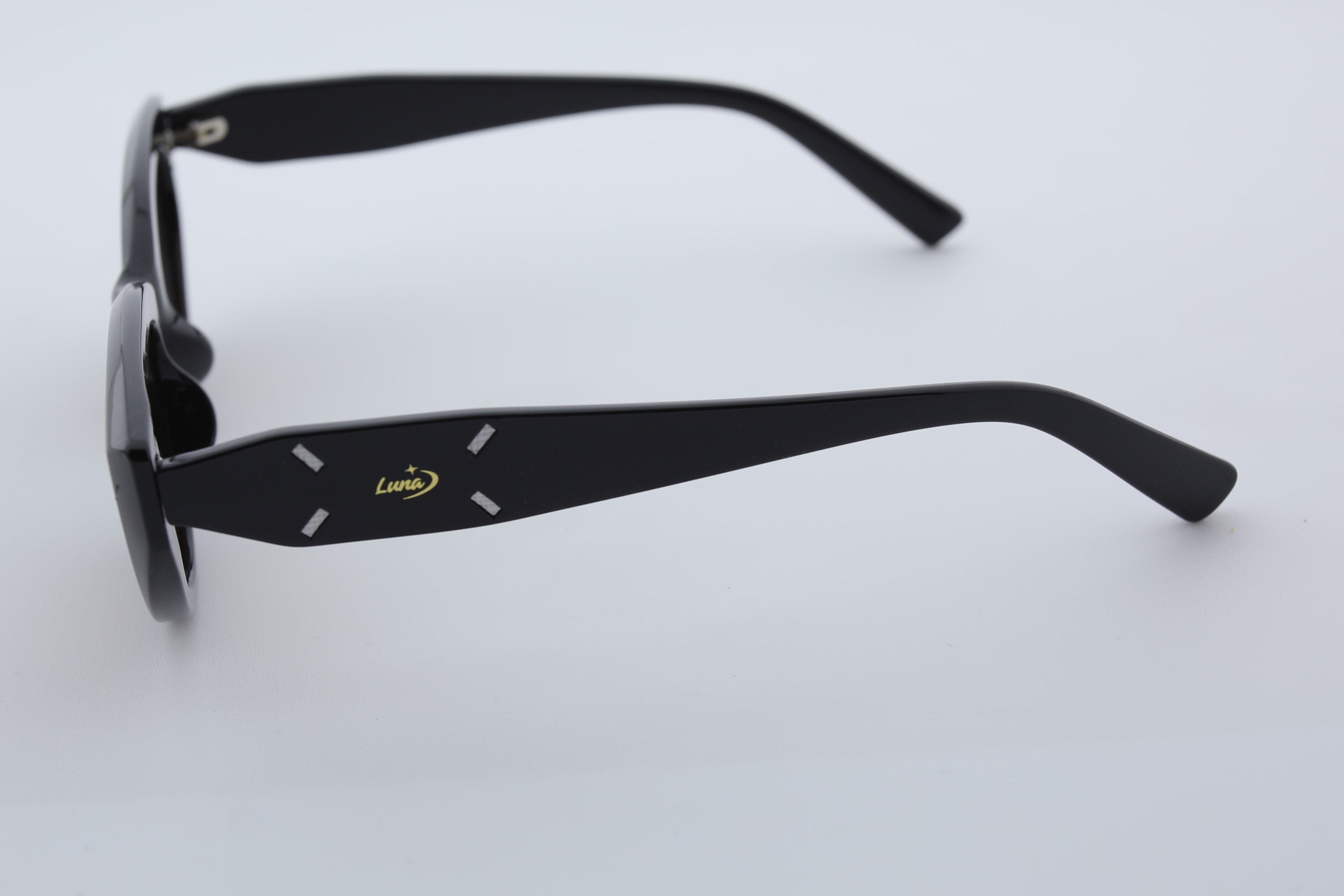 Uzayy Eyewear Luna Havana – Kadın Güneş Gözlüğü | Siyah TR90 Cat-Eye Çerçeve, Kahverengi UV400 Lens, Orijinal