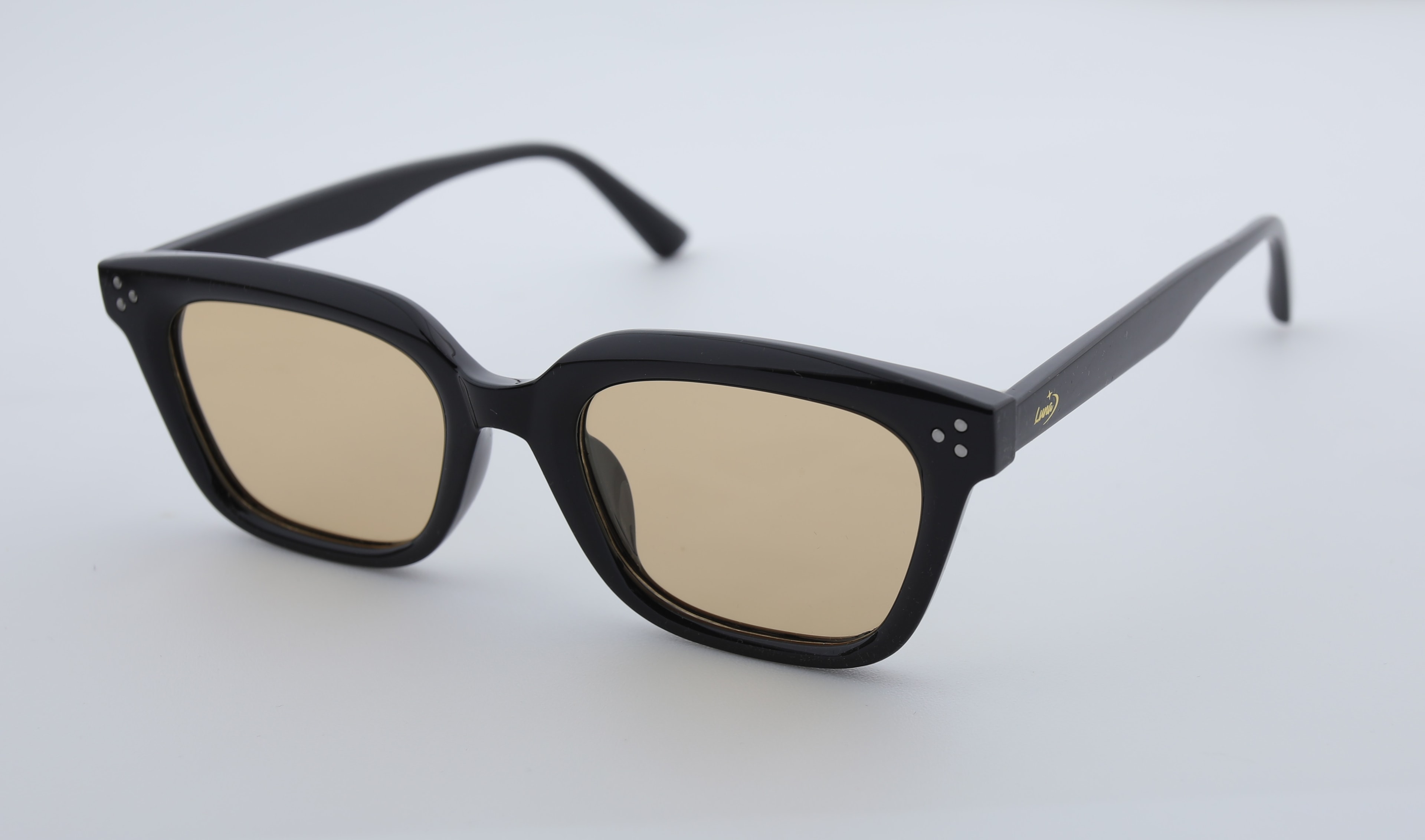 Uzayy Eyewear Luna Doré – Kadın Güneş Gözlüğü | Siyah TR90 Çerçeve, Altın Sarı UV400 Lens, Orijinal