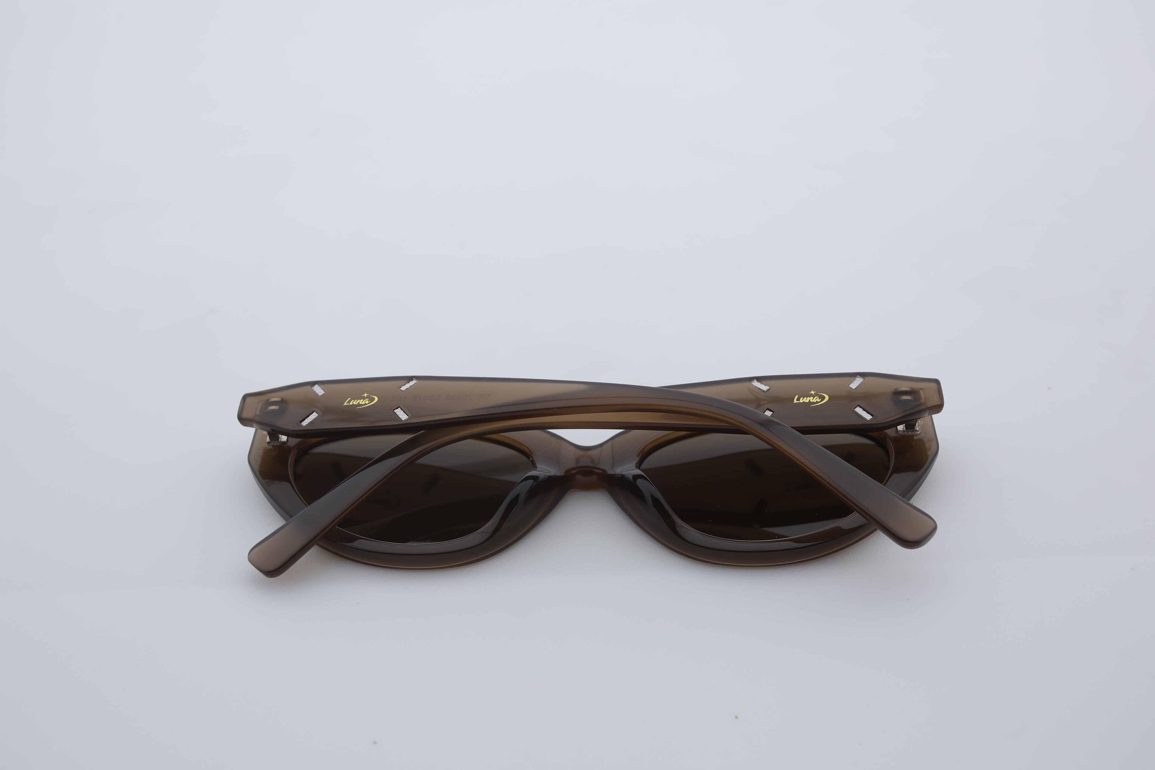 Uzayy Eyewear  Luna Serisi Kahverengi Cat-Eye Kadın Güneş Gözlüğü UV400 – TR90 - Polarized 