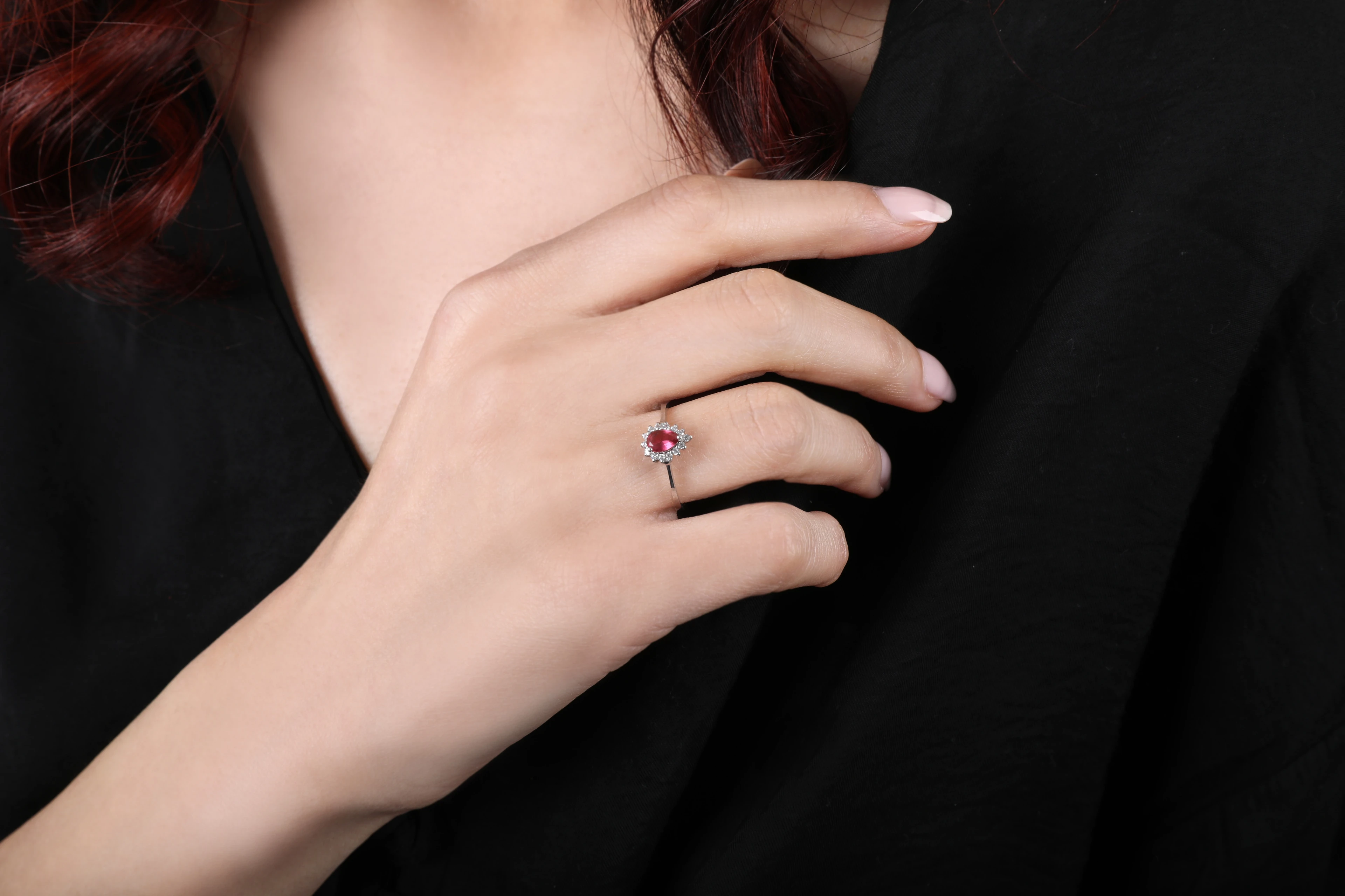 Pembe Morganit Taşlı Yüzük 