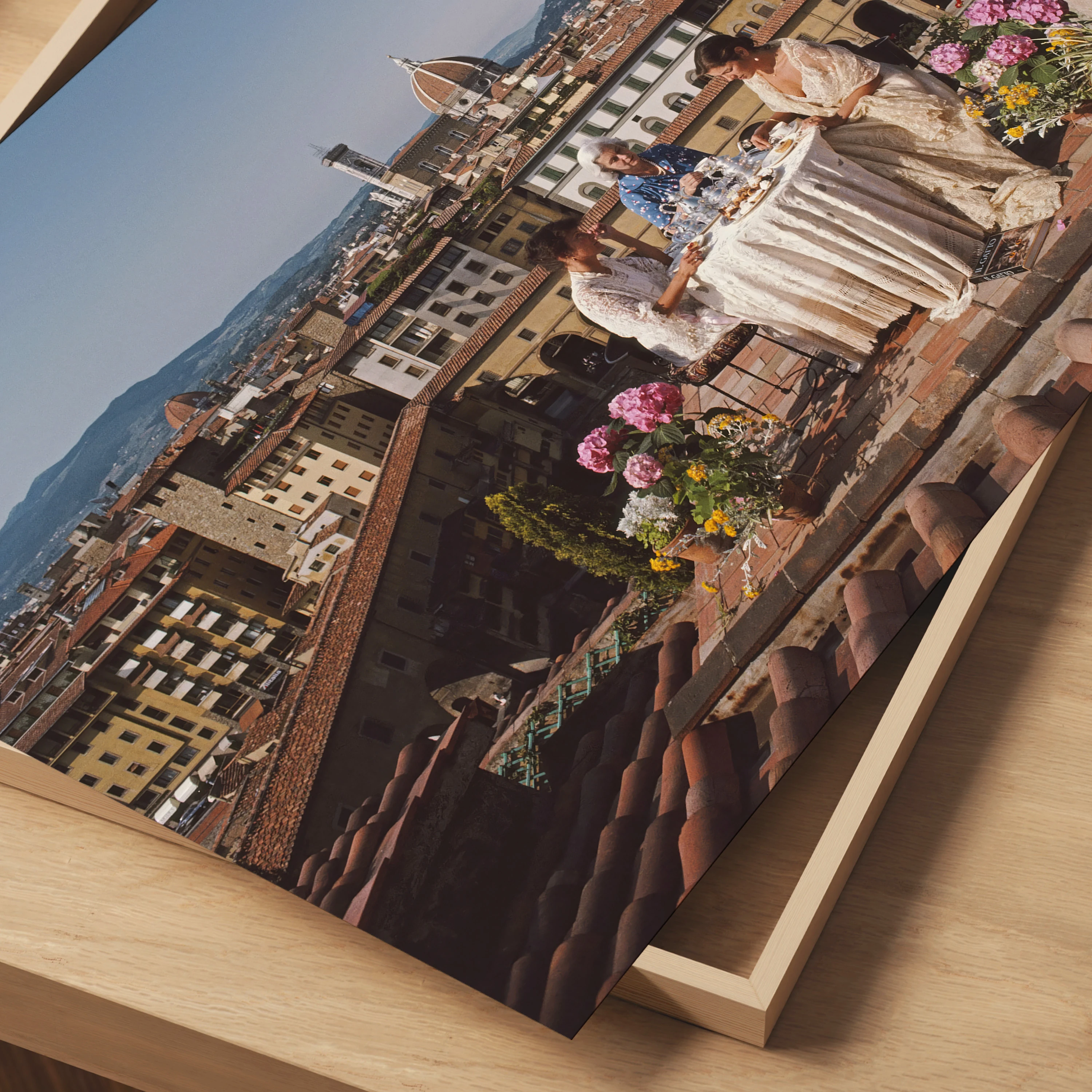 Santa And Serena Antonelli