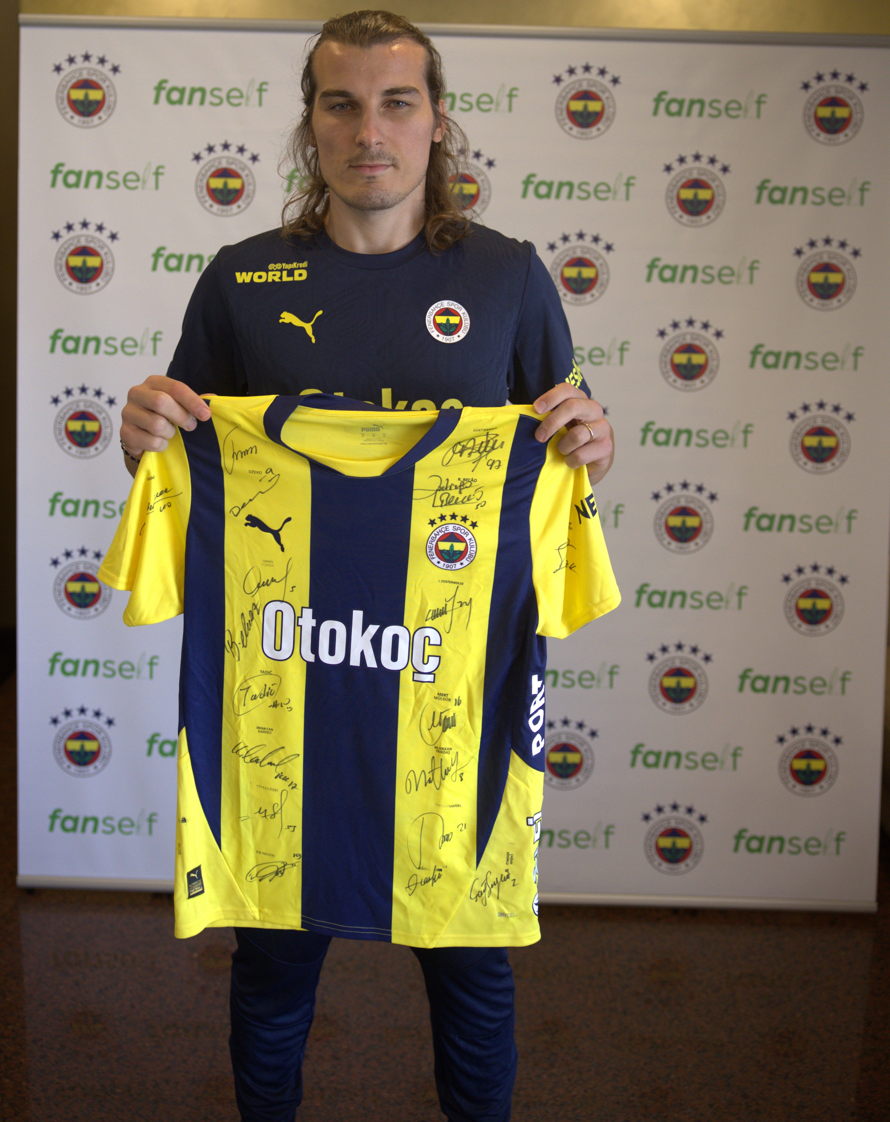 Çağlar Söyüncü Wet Signed Jersey