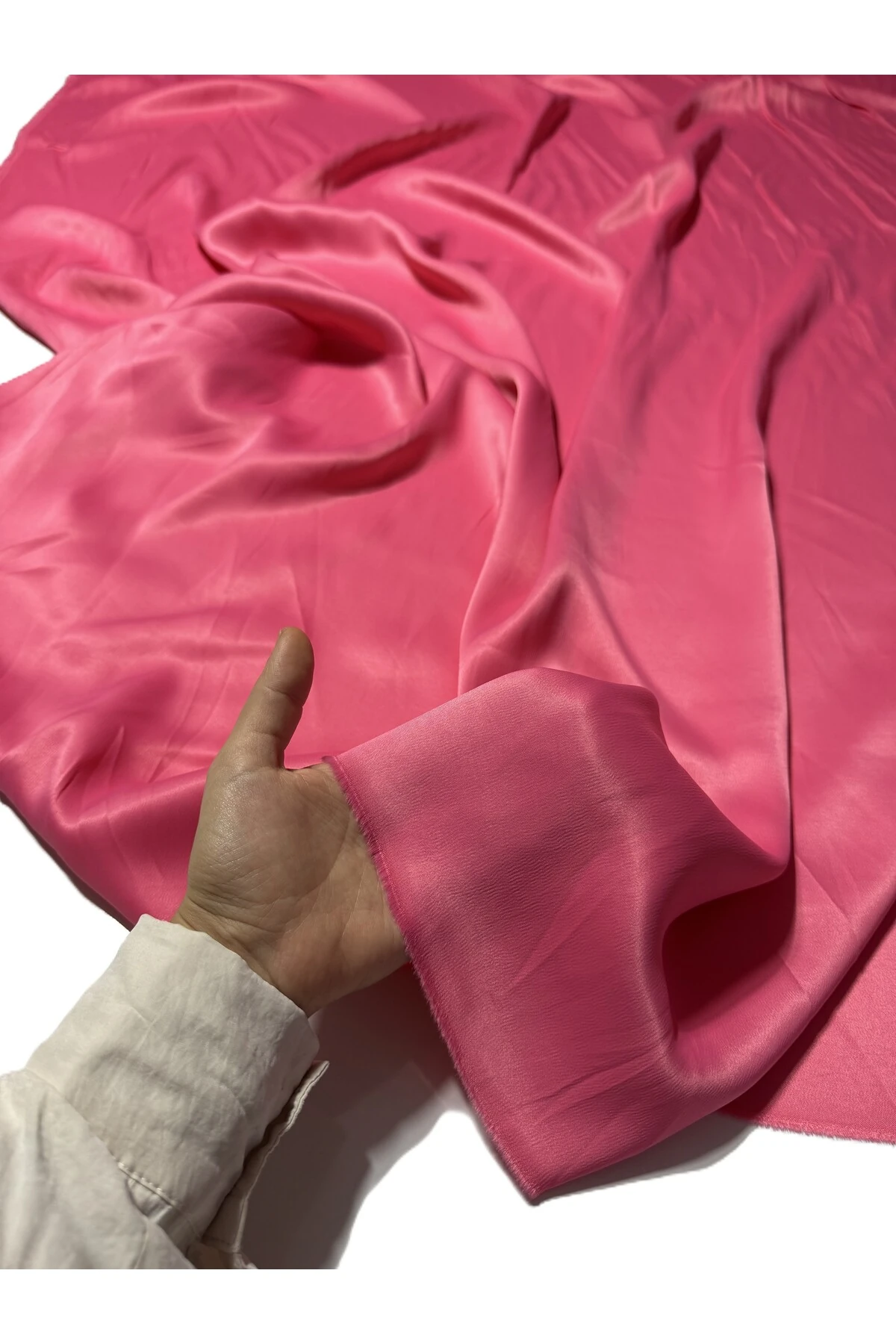 İpek Floş Saten Kumaş Renkli, Çift En, Dökümlü, Parlak, Mevsimlik, Polyestersiz - şeker pembe