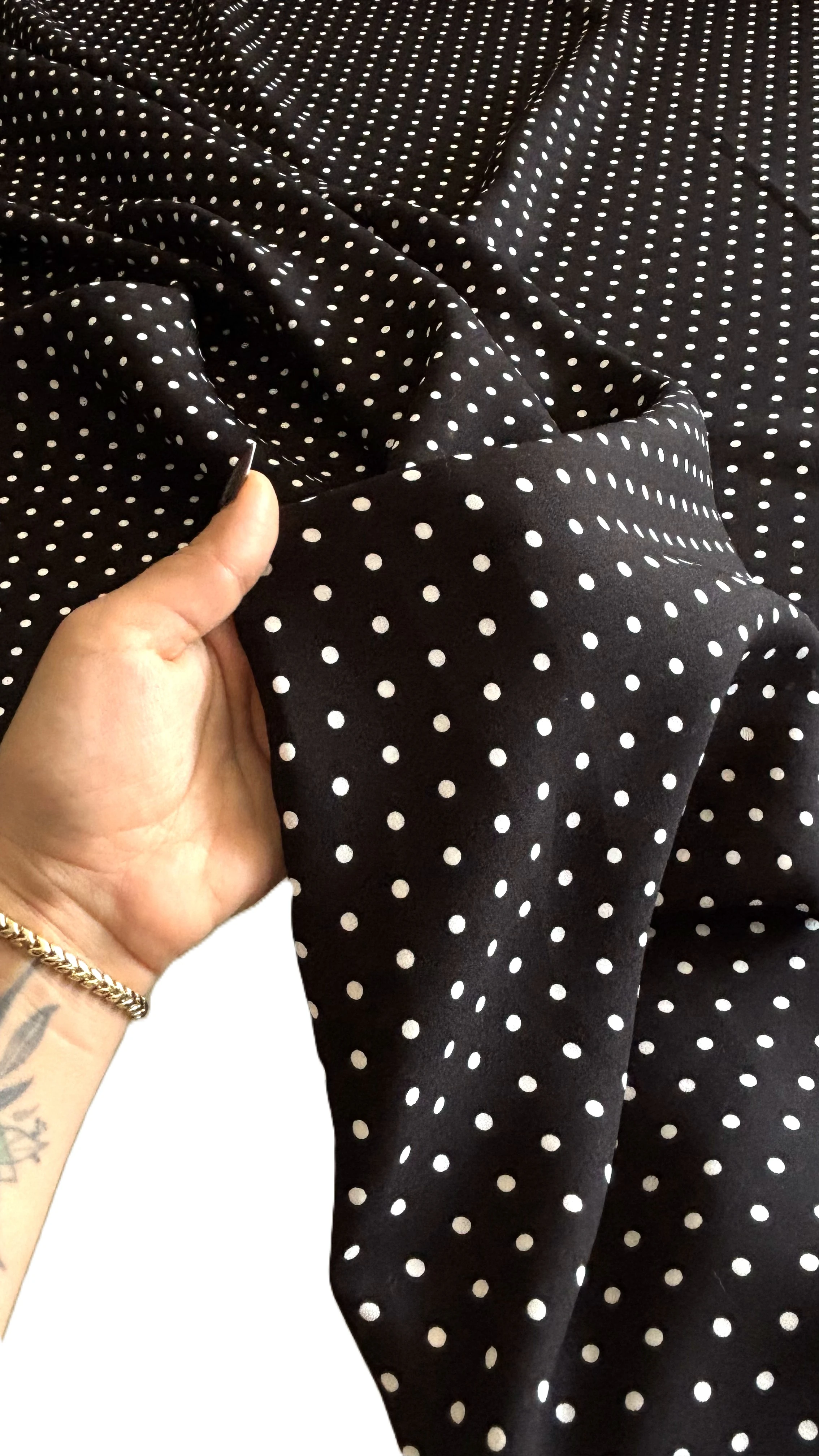 150*100 Puantiyeli Viskon Kumaş Elbiselik , Şalvarlık , Eteklik , Bluz Ve Gömleklik Dökümlü Pamuklu