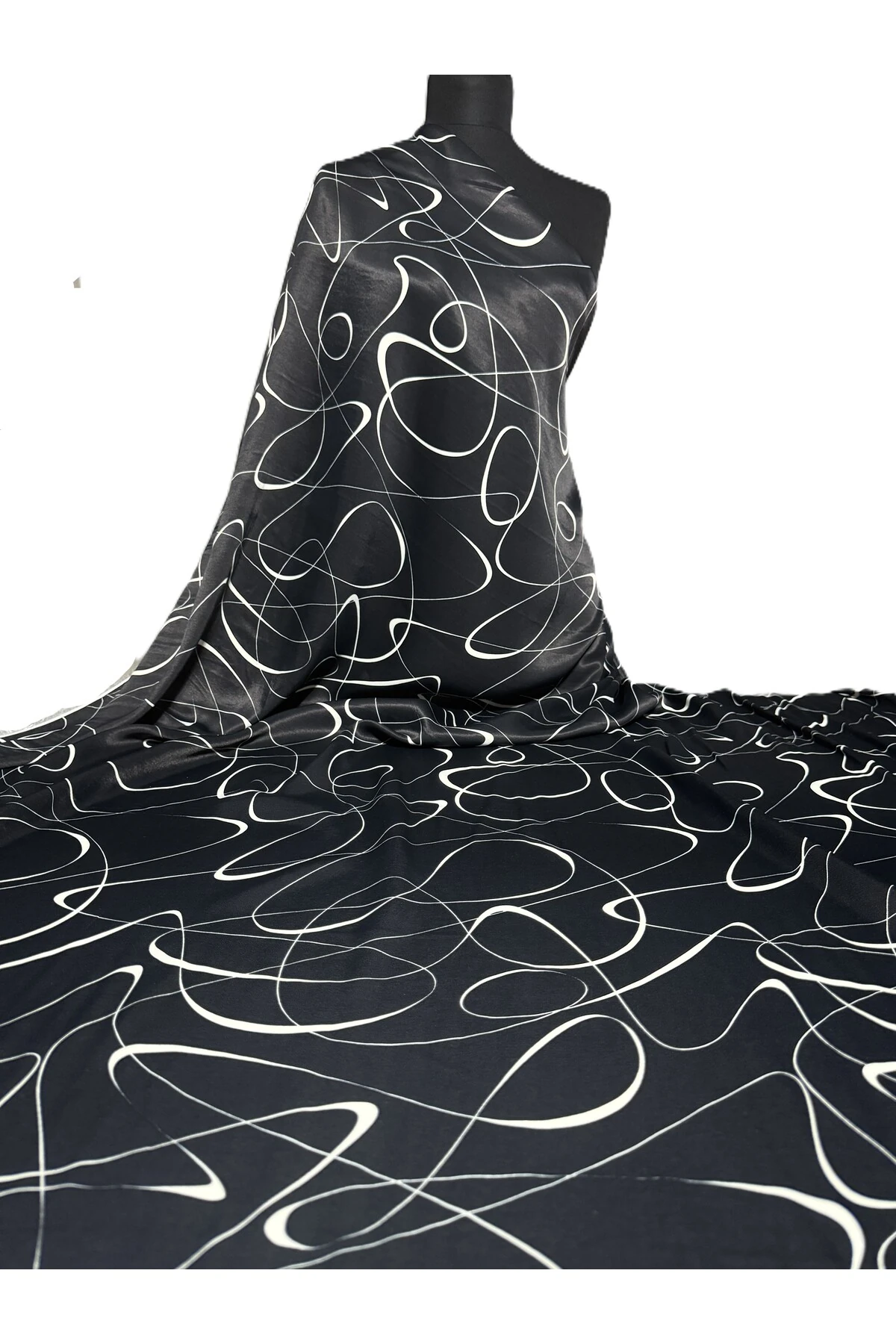 siyah beyaz çizgili