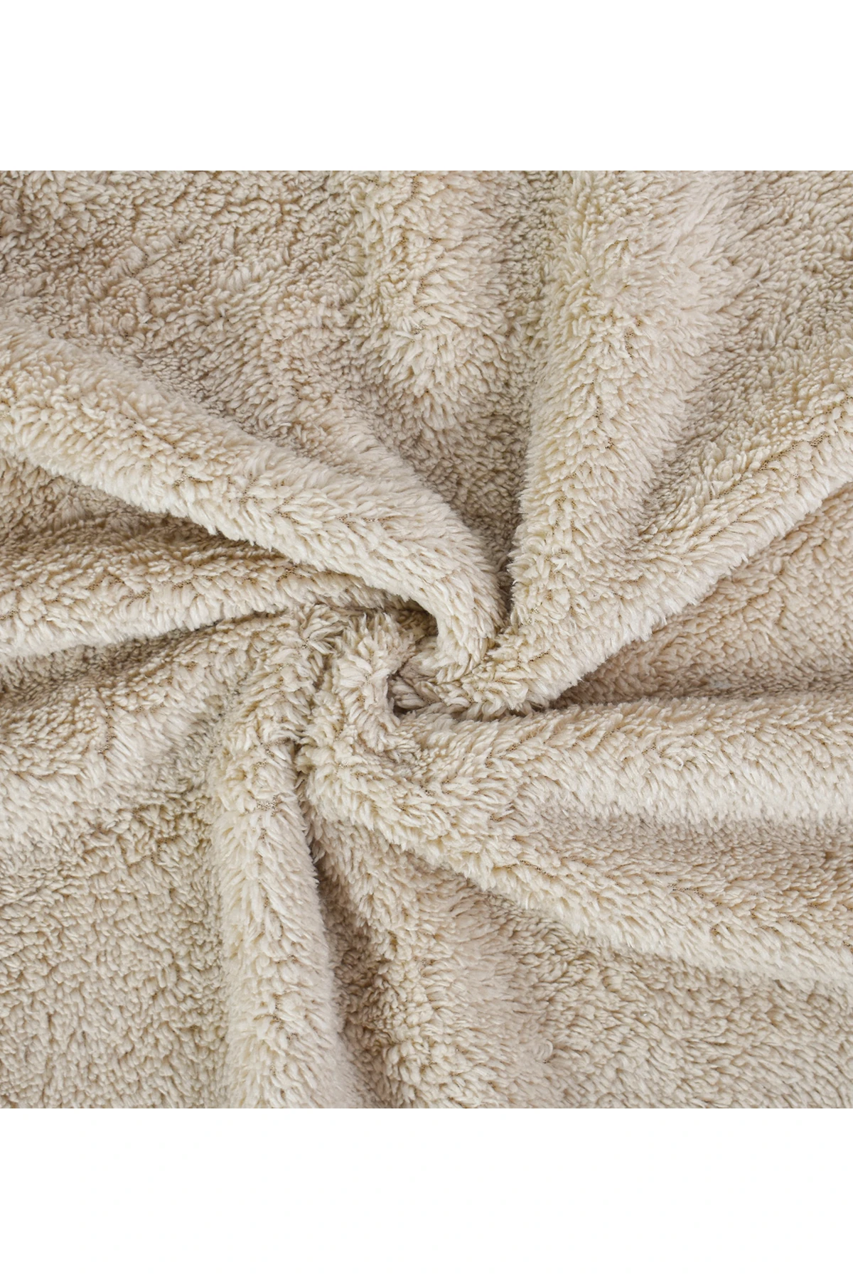 Çift Yüzlü Açık Kahverengi Welsoft Peluş Kumaş 180 Cm Enindedir.