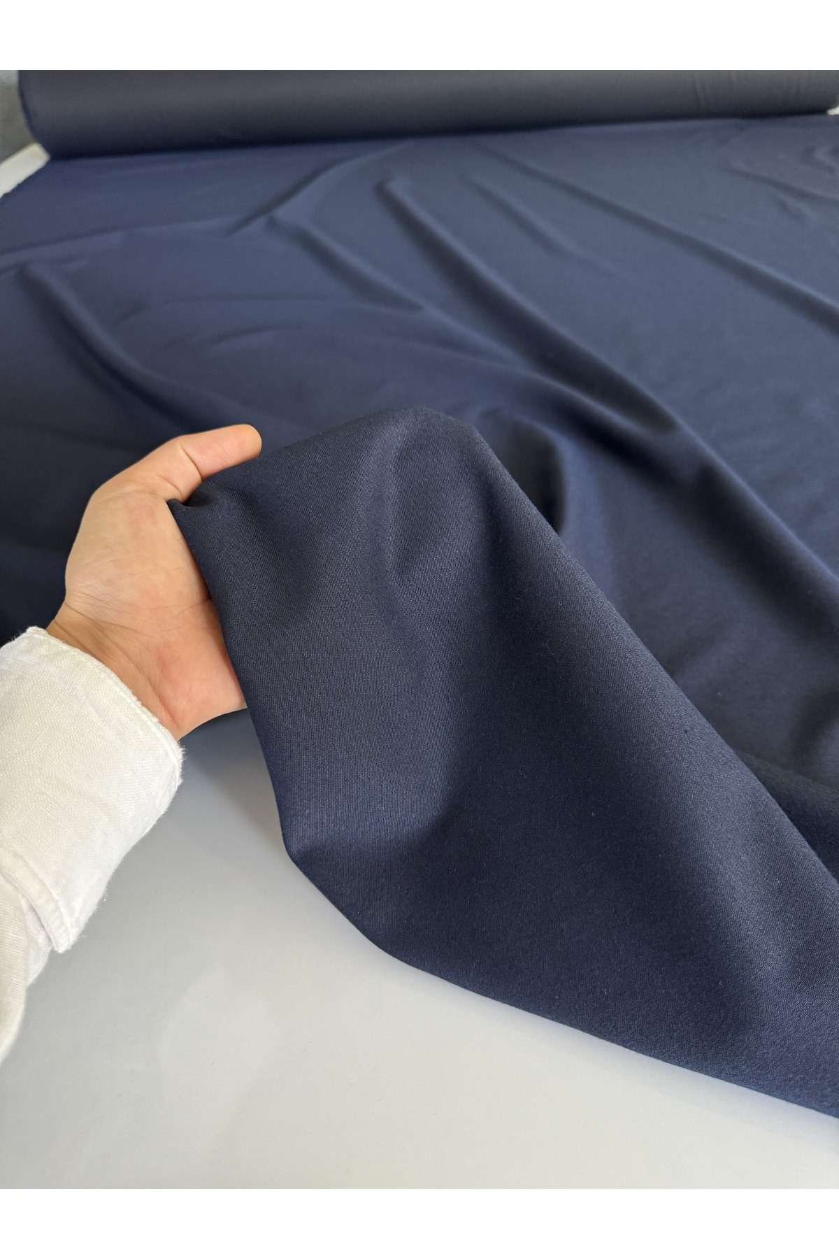 En 150cm Enine ve Boyuna Likralı Poliviskon Esnek, Dökümlü, ve Tok (Elbise, Pantolon, Takımlık) - lacivert