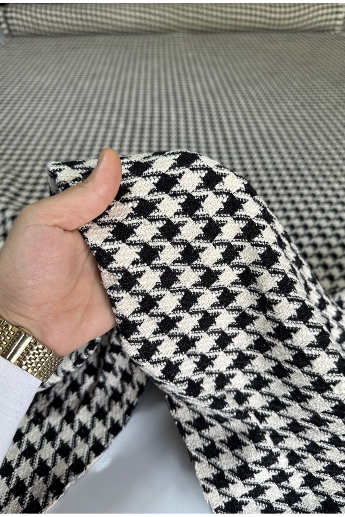 En140 Kışlık Dokulu %100 Kazayağı Pamuk Şanel Kumaş Ceket, Pantolon, Elbise, Etek, Jile, Kaban