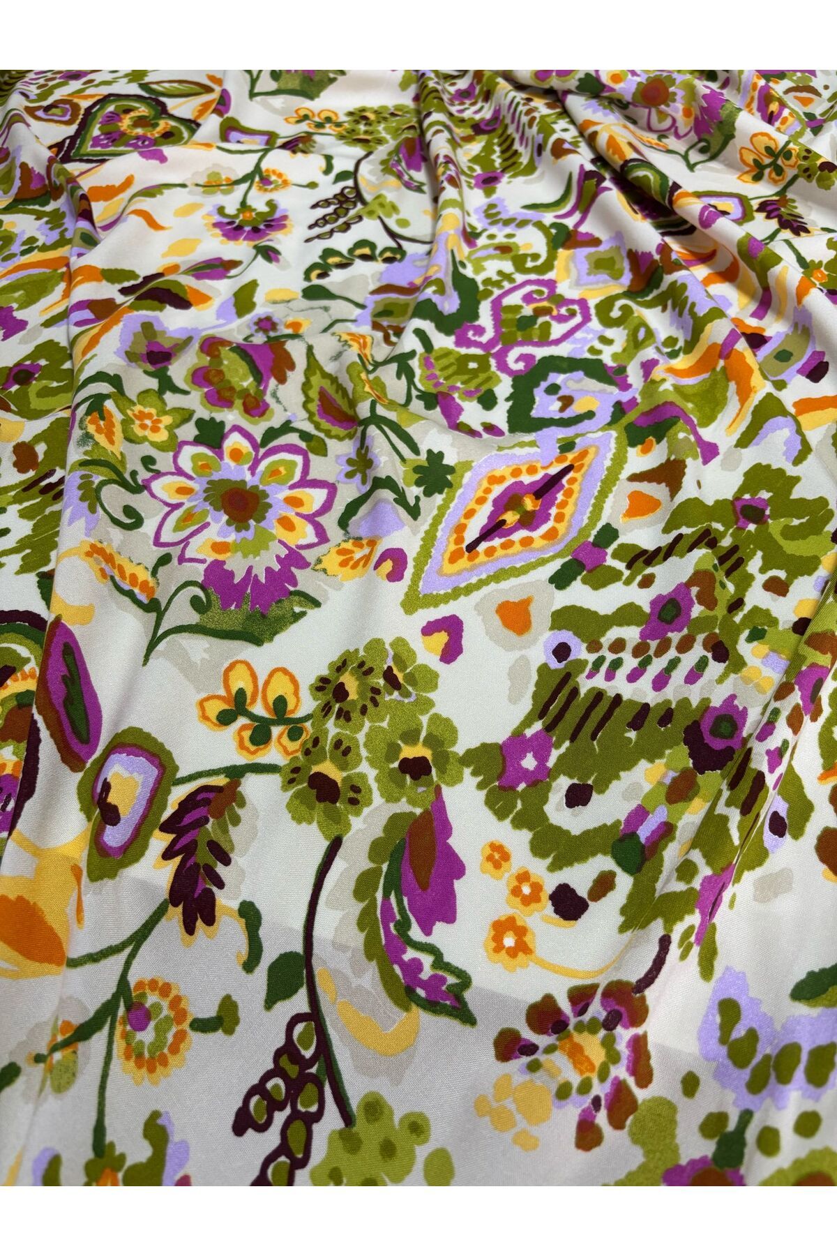 En150 X100 Renkli Pamuk Viskon Kumaş Elbiselik, Şalvarlık, Eteklik, Bluz Ve Gömleklik Dökümlü. Reg